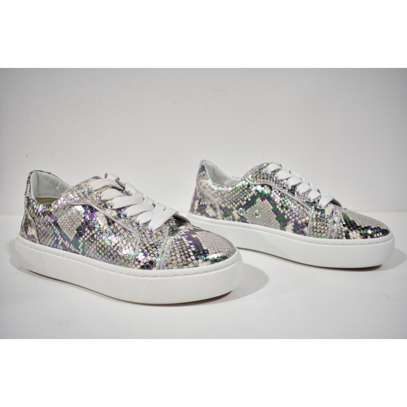 Christian Louboutin Christian Louboutin Snake Lace Up Tie Low Top Sneaker 36 Size US 6 / IT 36 - 4 Thumbnail