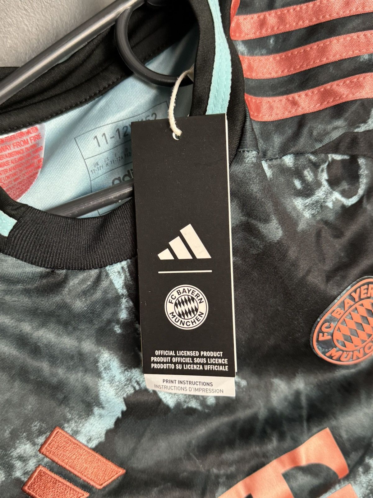 Adidas KIDS New Bayern Munchen 24/25 Away Football Jersey T-Shirt Size US S / EU 44-46 / 1 - 9 Thumbnail