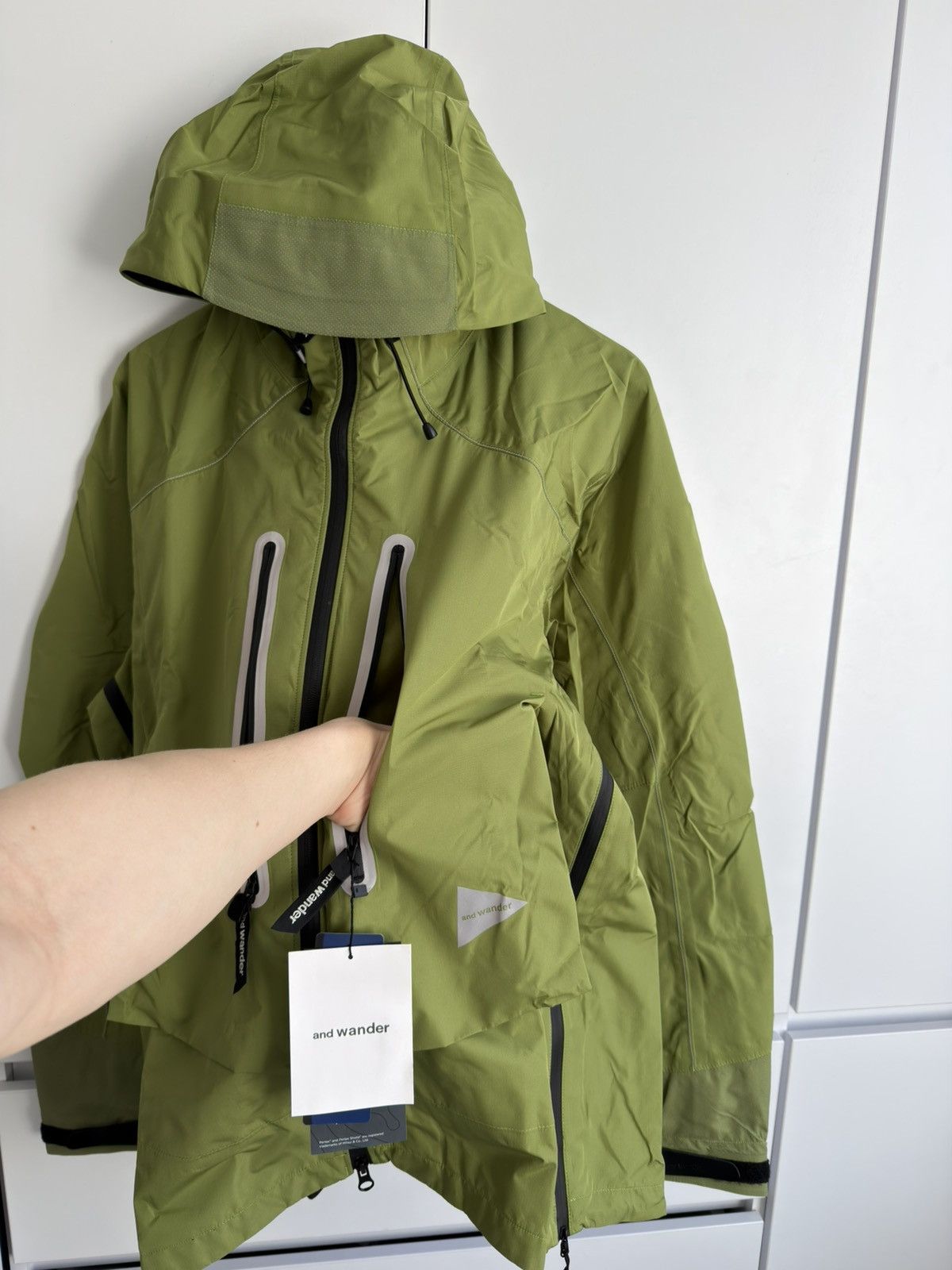 And Wander And Wander Pertex Hooded Jacket Olive Green Technical Shell Size US L / EU 52-54 / 3 - 5 Thumbnail