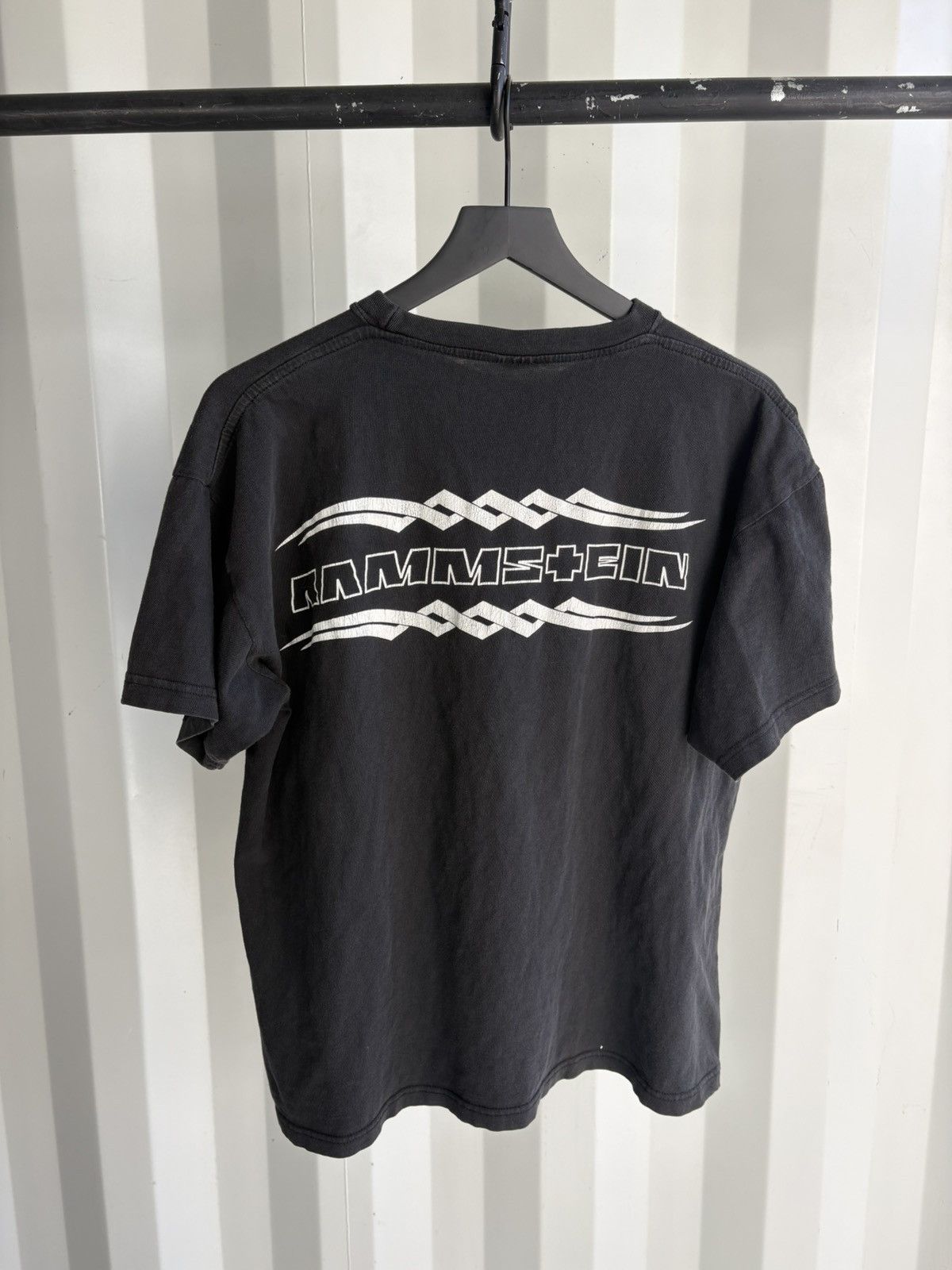 Band Tees Thrashed Rammstein Faded Distressed Shirt GRUNGE Band Size US L / EU 52-54 / 3 - 3 Thumbnail
