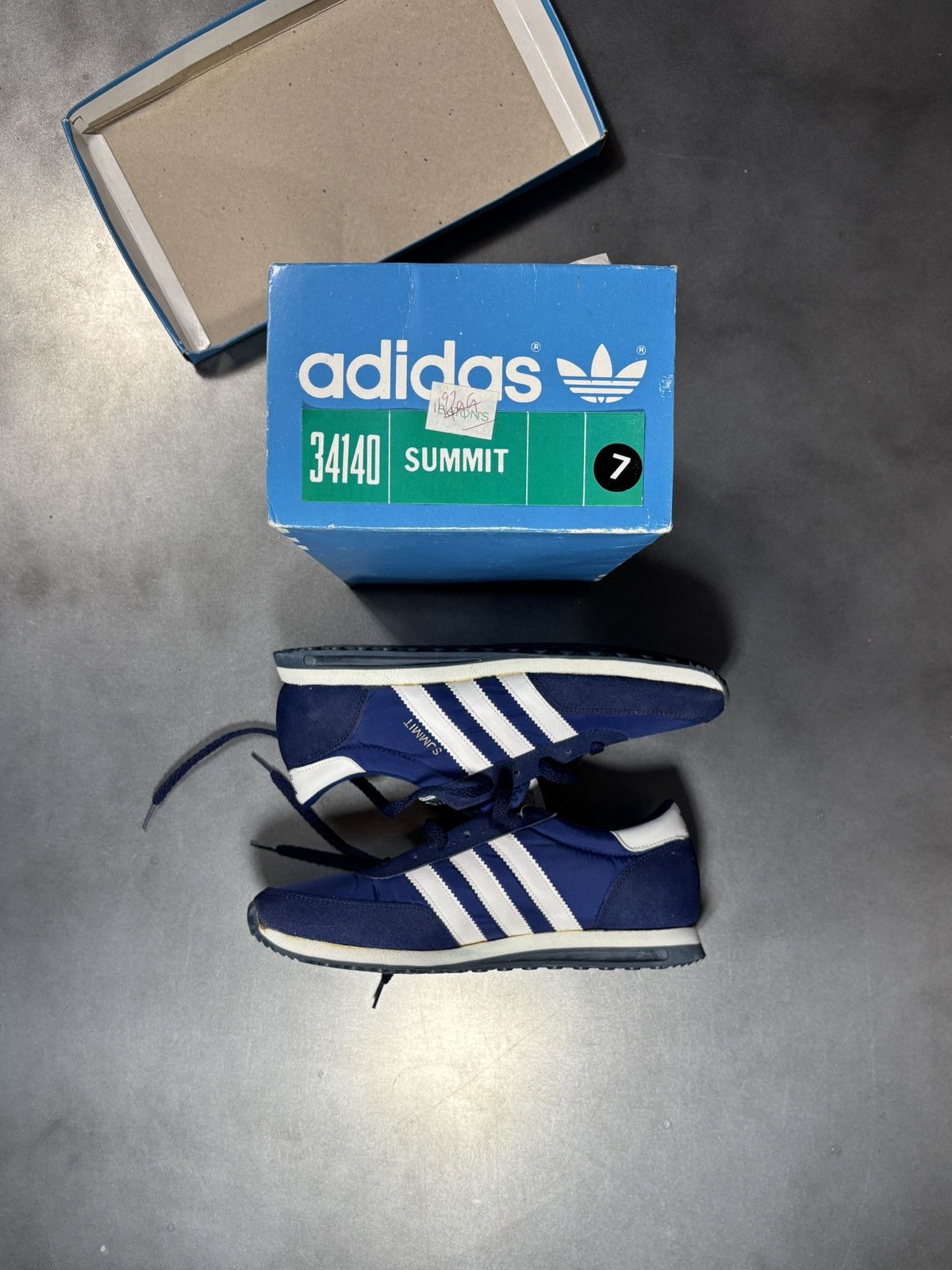 Adidas 1983 Adidas Summit Sneakers 1980s Deadstock Vintage Running Size US 7 / EU 40 - 2 Thumbnail