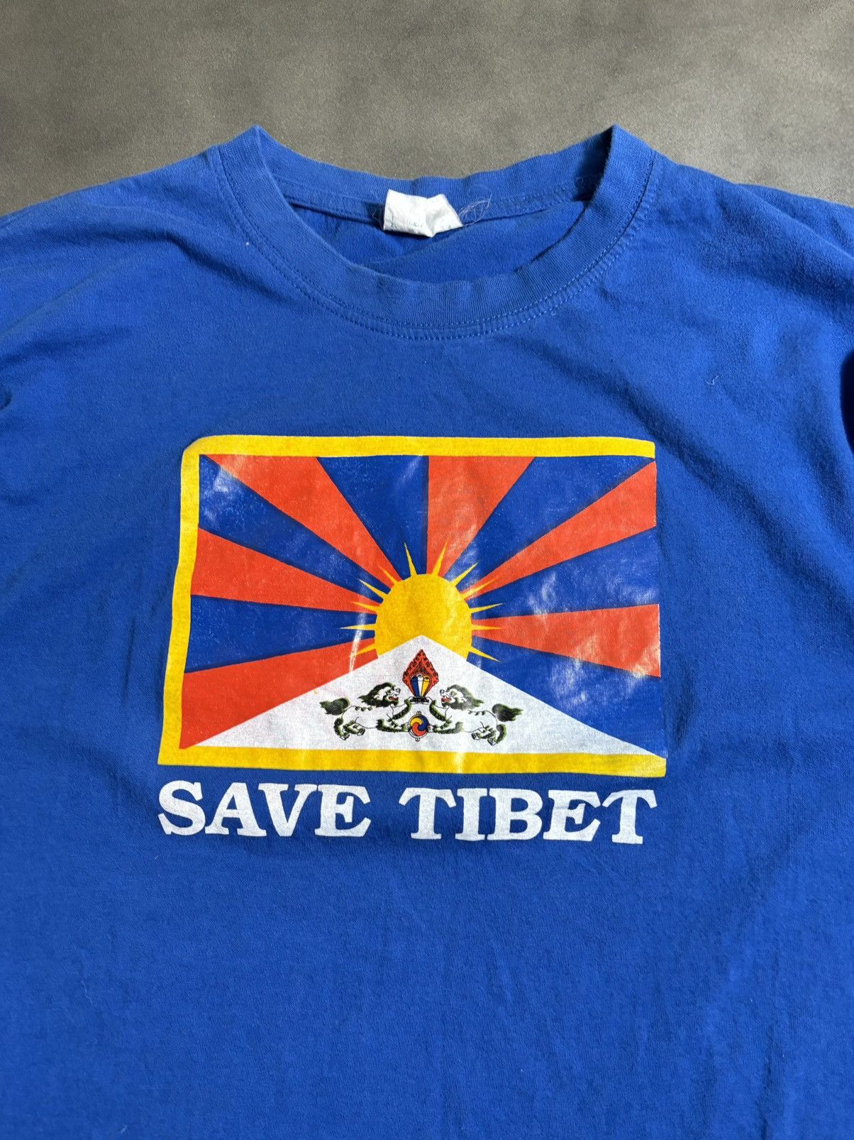 Vintage Vintage Save Tibet Tee Shirt Free Tibet Political Flag 90s Size US M / EU 48-50 / 2 - 3 Thumbnail