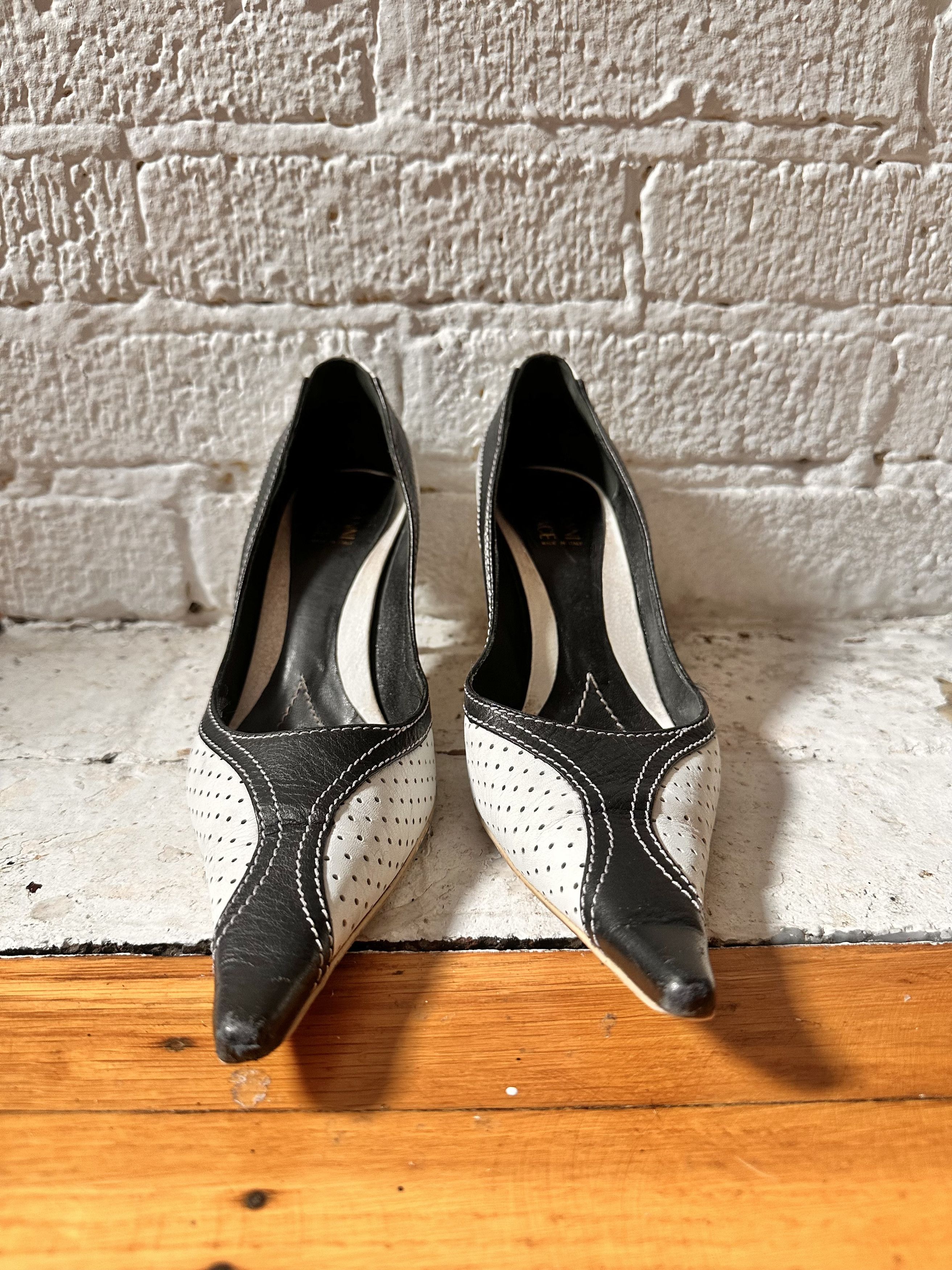 Versace VINTAGE GIANNI VERSACE SPORT HEELS_ BLACK/WHITE_ 38.5 Size US 7.5 / IT 37.5 - 2 Thumbnail