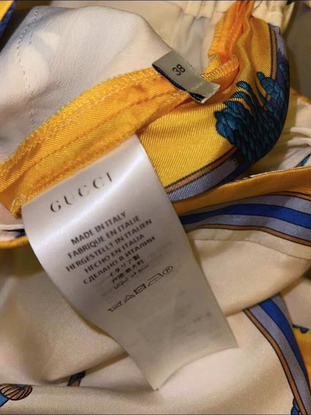 Gucci Gucci Runway SILK Trousers culottes pants Size 26" / US 2 / IT 38 - 5 Thumbnail
