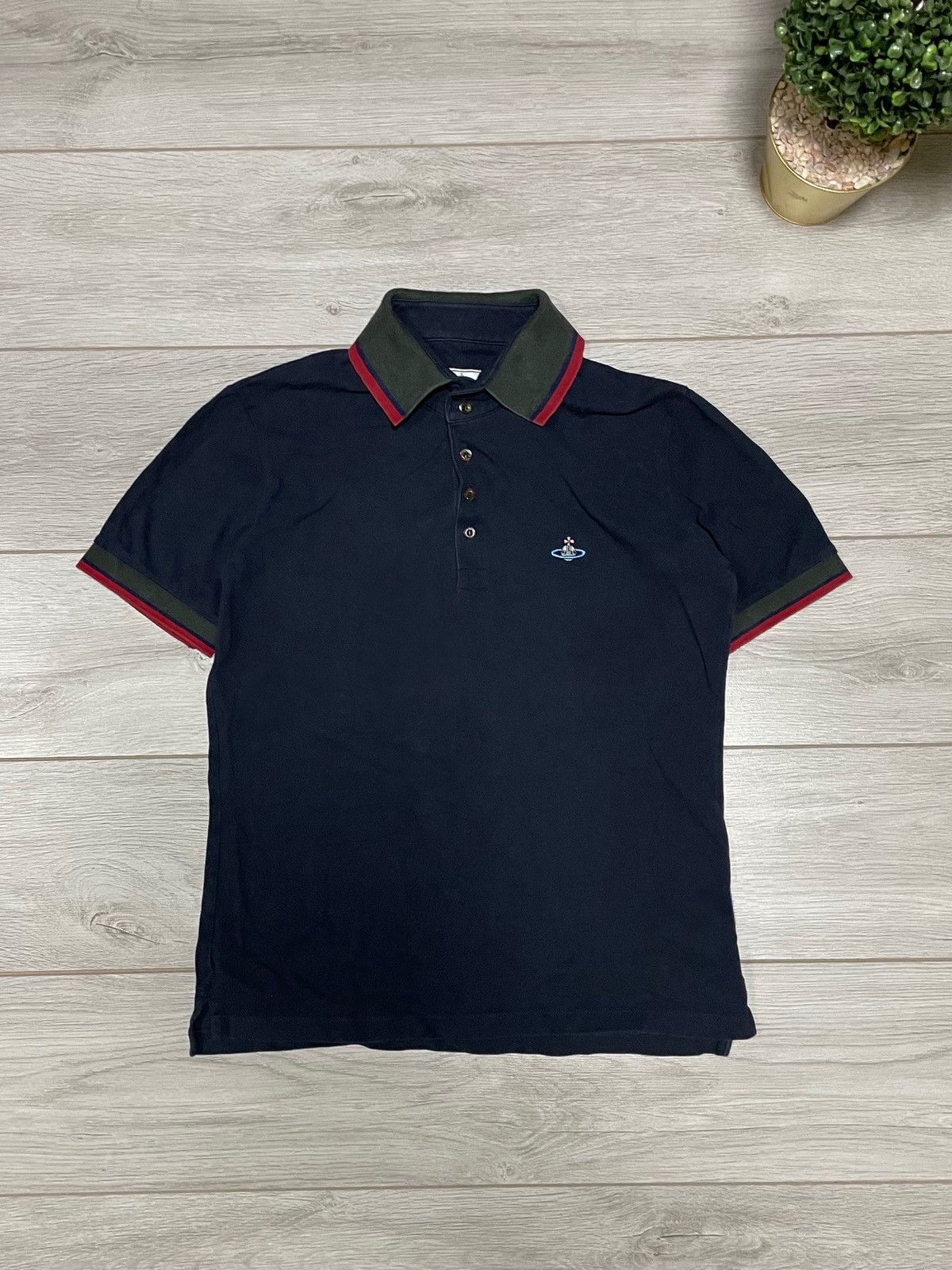 Vivienne Westwood Vivienne Westwood polo stripes orb tee shirt Size US L / EU 52-54 / 3 - 1 Thumbnail
