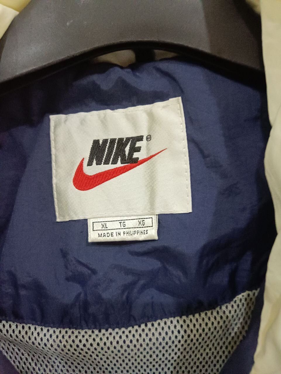 Nike × Vintage VINTAGE NIKE LIGHT JACKET Size US XL / EU 56 / 4 - 4 Thumbnail