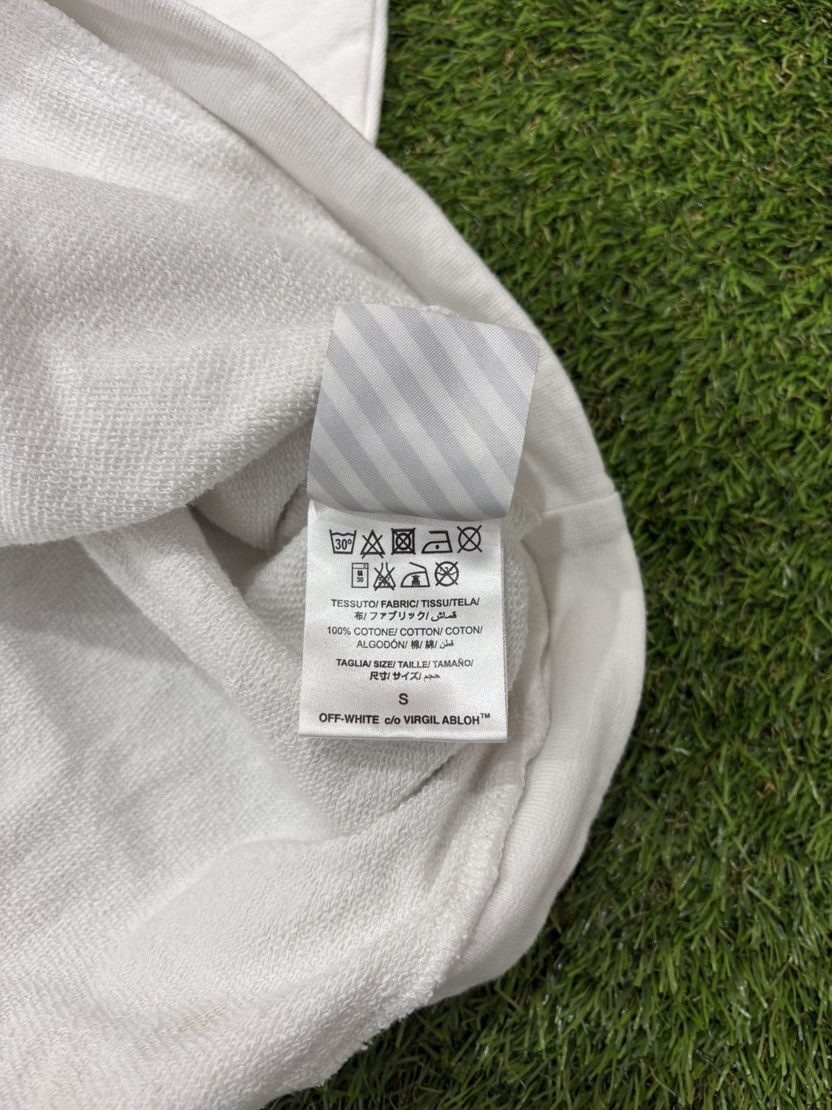Off-White OFF WHITE CUT OFF CARAVAGGIO PULLOVER HOODIE Size US S / EU 44-46 / 1 - 9 Thumbnail