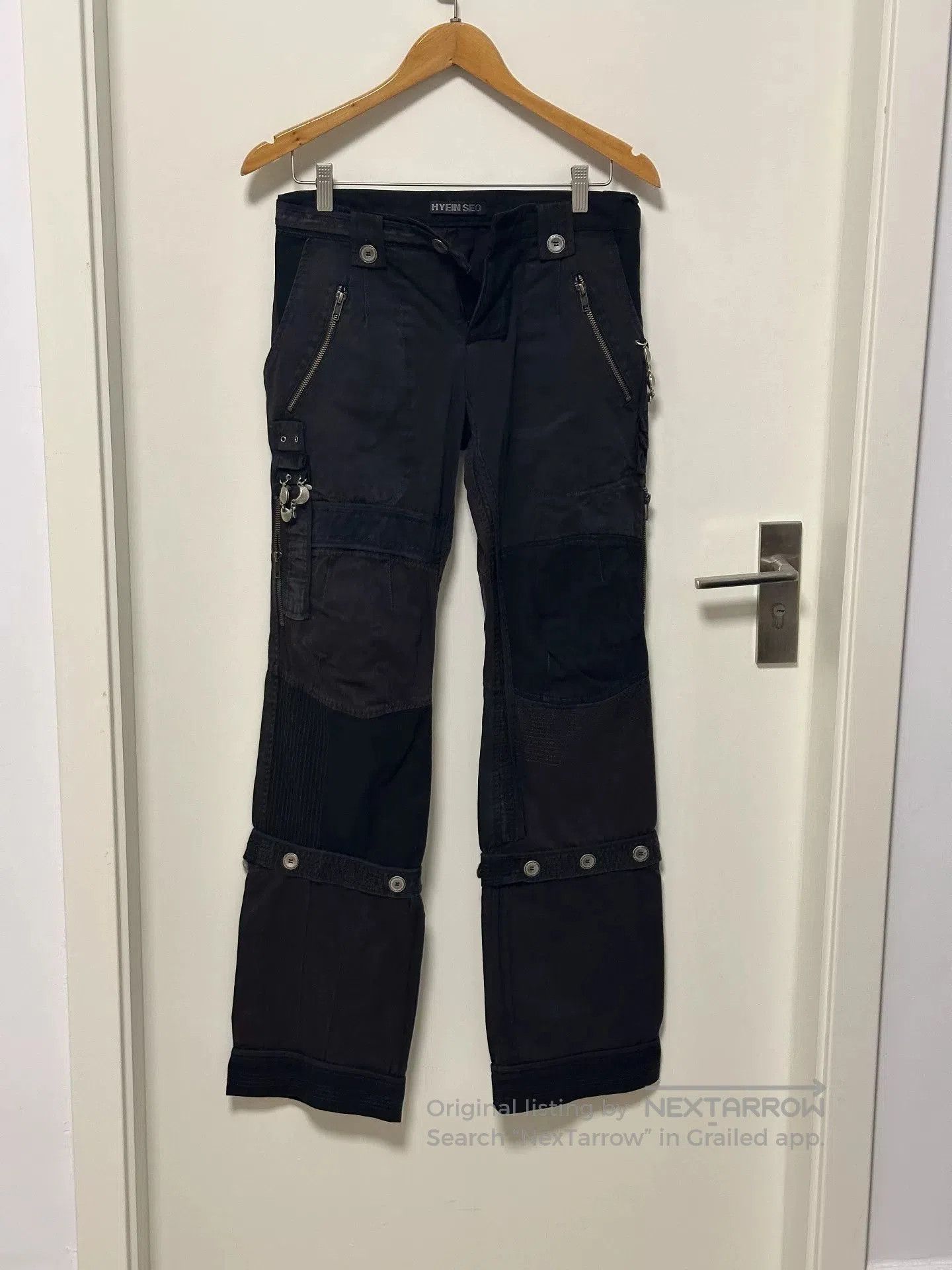 Hyein Seo HYEIN SEO Black Cargo Pants. Size US 28 / EU 44 - 1 Thumbnail
