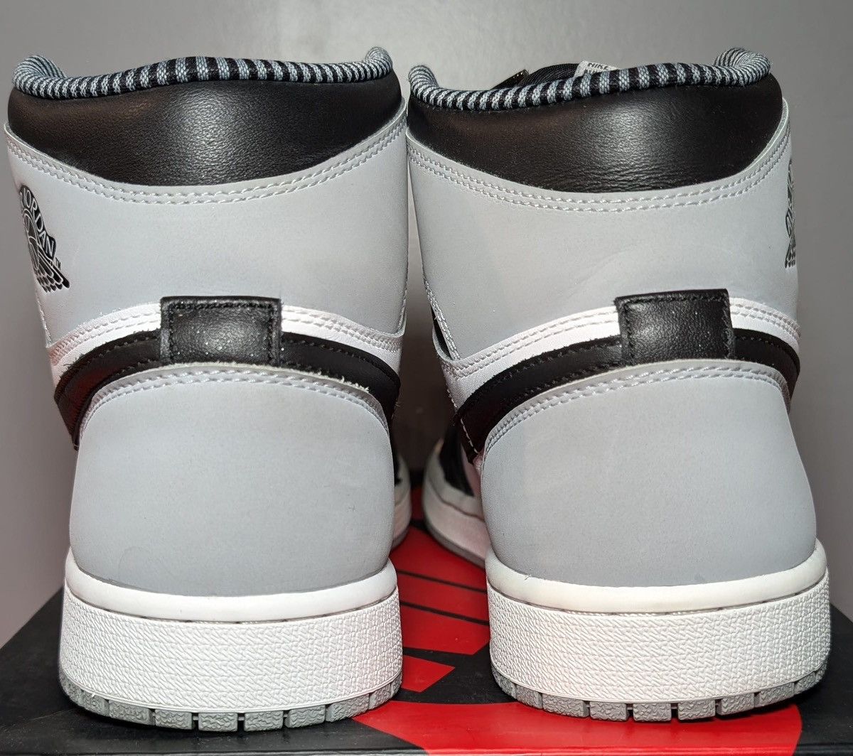 Jordan Brand Size 9.5 - Air Jordan 1 Retro OG High Barons Size US 9.5 / EU 42-43 - 3 Thumbnail