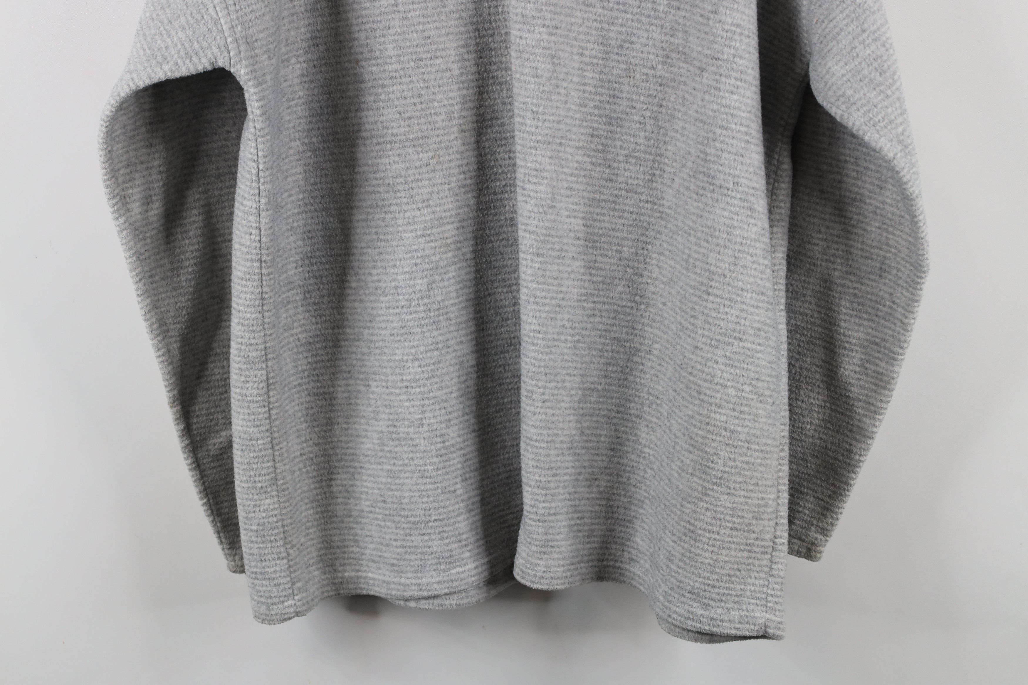 Vintage Vintage 90s Streetwear Tasmania Australia Fleece Sweater Size L / US 10 / IT 46 - 11 Thumbnail