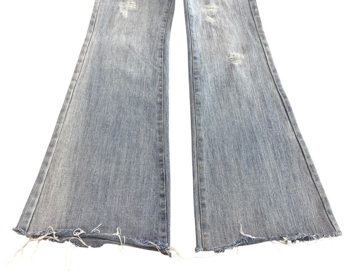 Japanese Brand Japanese Brand Light Wash Distressed Style Flare Jeans Size US 27 - 5 Thumbnail