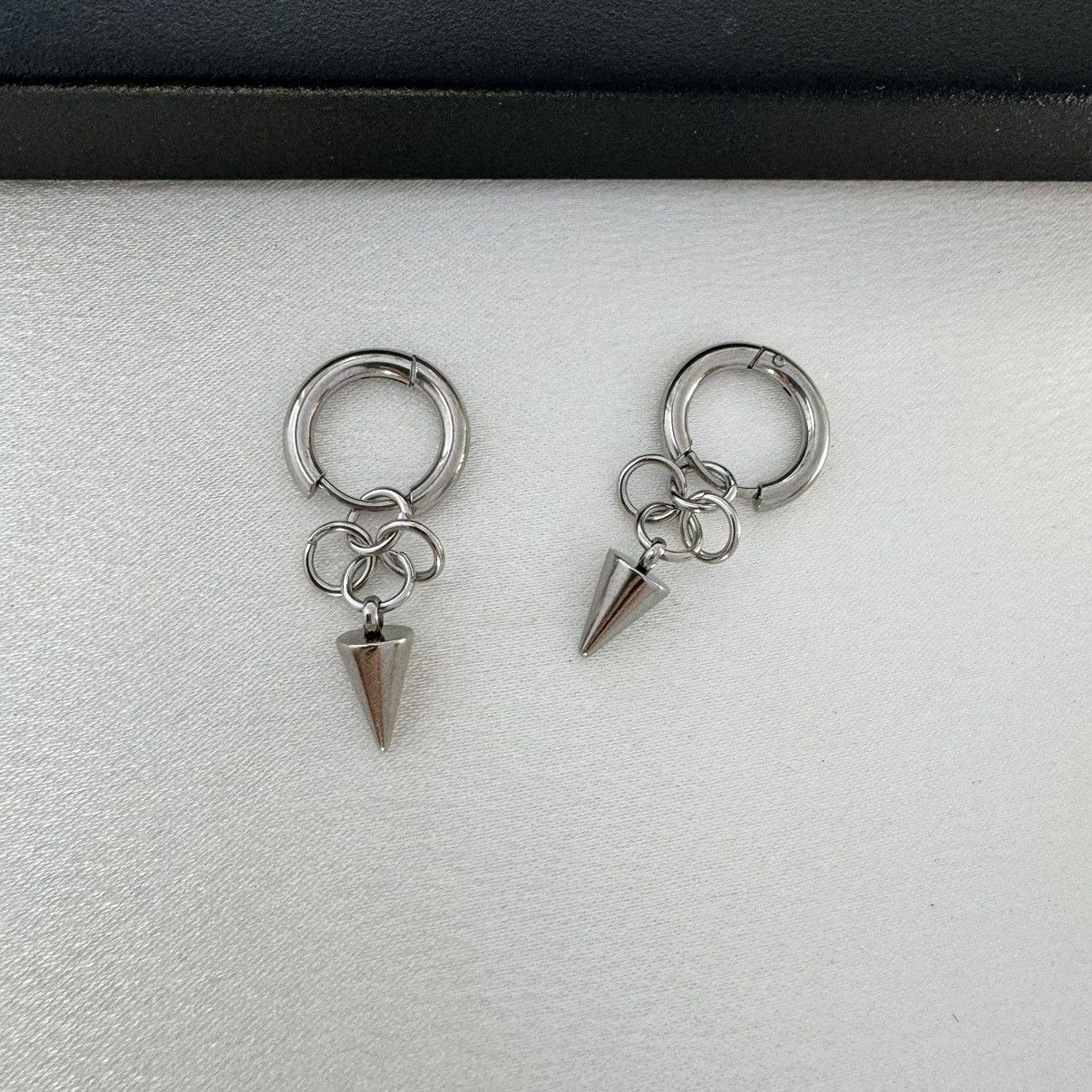 Other Geometric Cone Dangle Drop Earrings for Men Women Size ONE SIZE - 3 Thumbnail