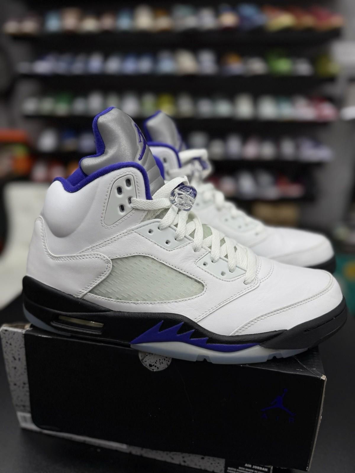 Jordan Brand Size 12 - Jordan 5 Retro Concord 2022 DD0587-141 Pre Owned Size US 12 / EU 45 - 2 Thumbnail