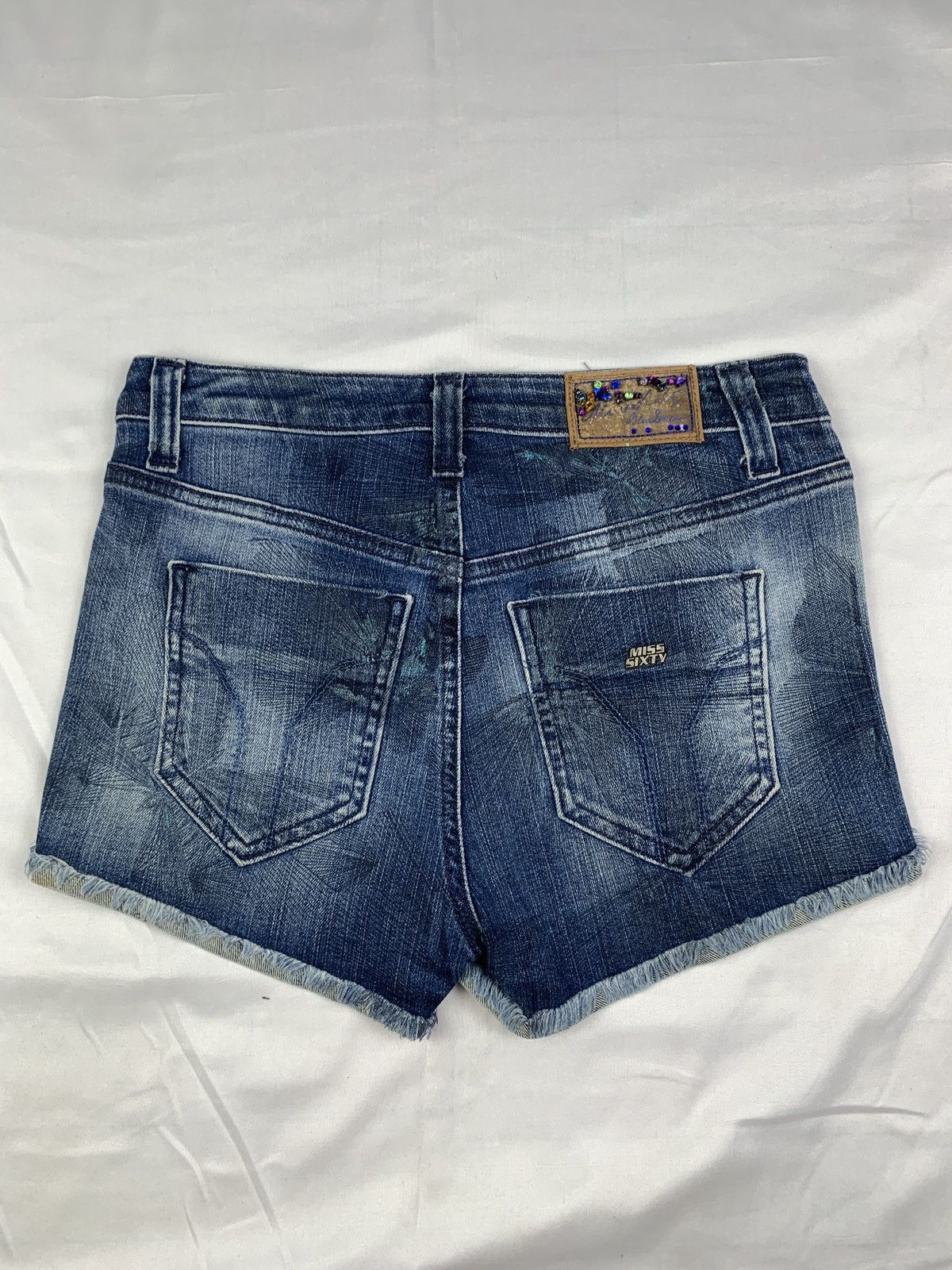 Miss Sixty 2000s Miss Sixty Italy Stretchy Fireworks Art Hot Shorts Size 27" / US 4 / IT 40 - 1 Thumbnail
