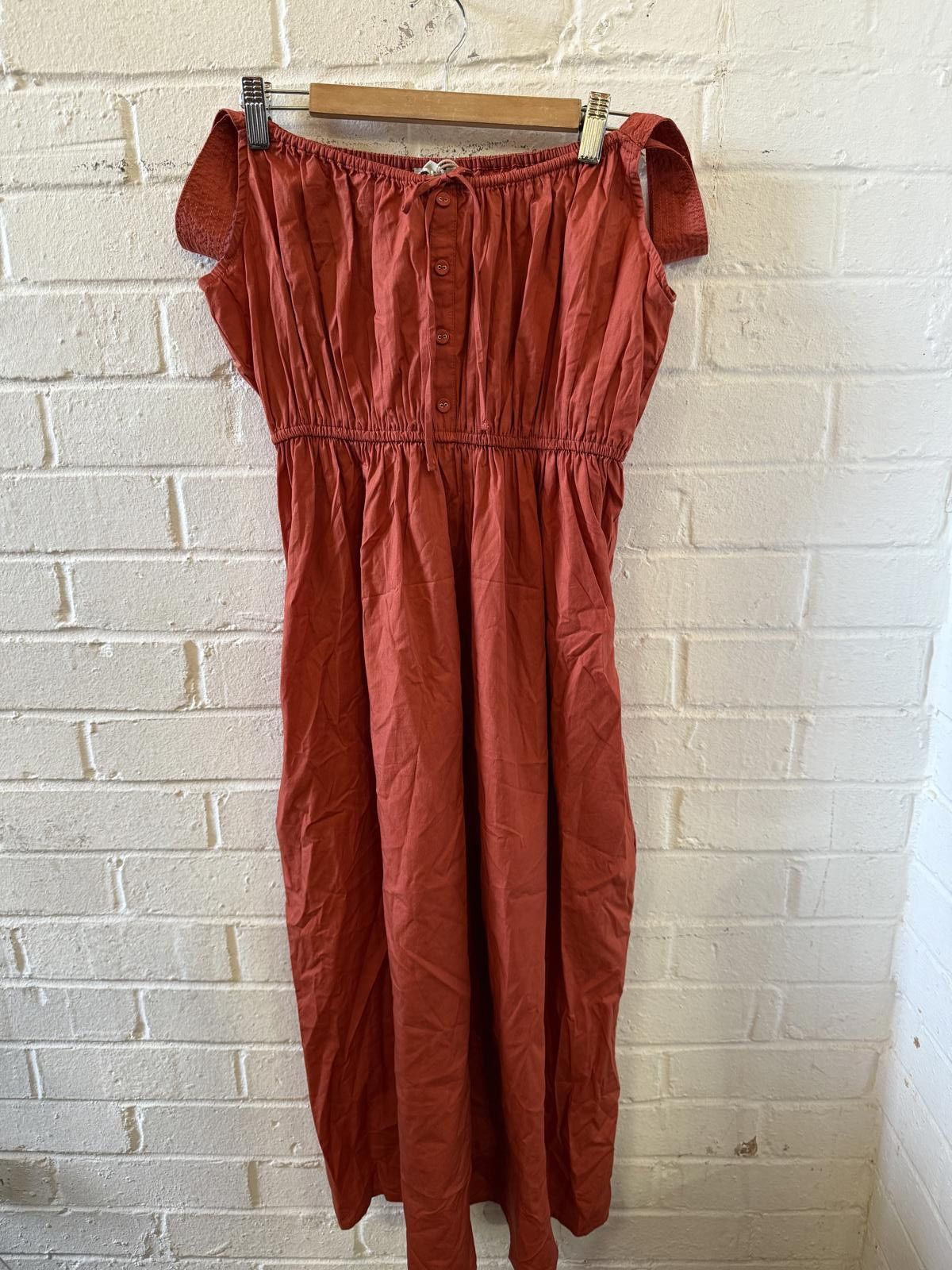 Unknown London Women's Casual Off-Shoulder Midi Dress in Rust Size M / US 6-8 / IT 42-44 - 1 Thumbnail