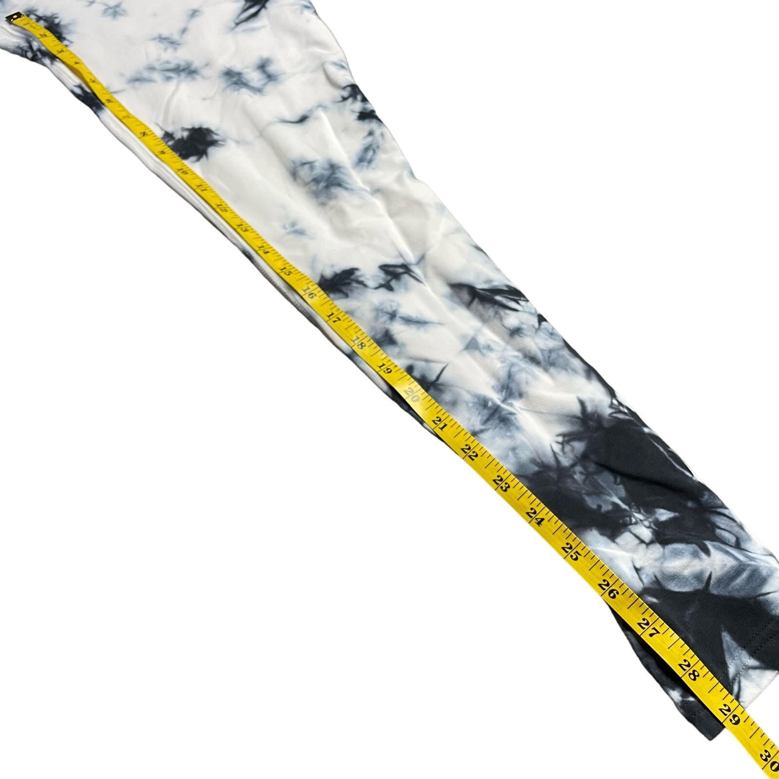 Nike Nike Dri-fit Tie Dye Leggings Size 28" / US 6 / IT 42 - 5 Thumbnail