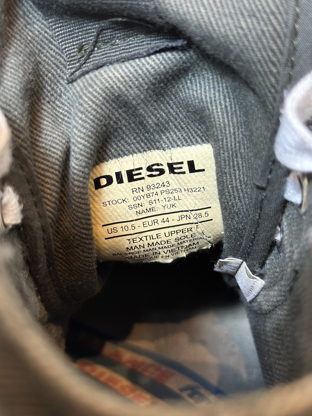 Diesel (SS11) YUK HI TOP Size US 10.5 / EU 43-44 - 12 Thumbnail