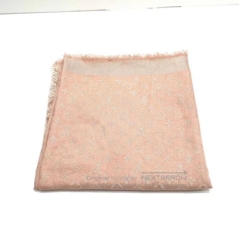 Louis Vuitton Louis Vuitton Pink knitted scarf thin shawl scarf Size ONE SIZE - 1 Thumbnail
