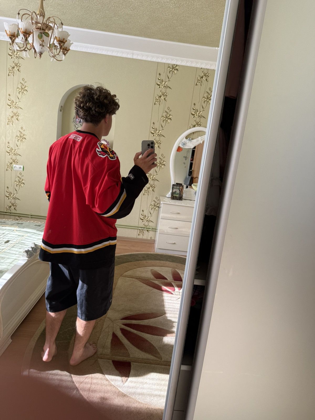 Ccm Calgary Flames hockey jerseys shirt ccm 90’s Size US XL / EU 56 / 4 - 7 Thumbnail