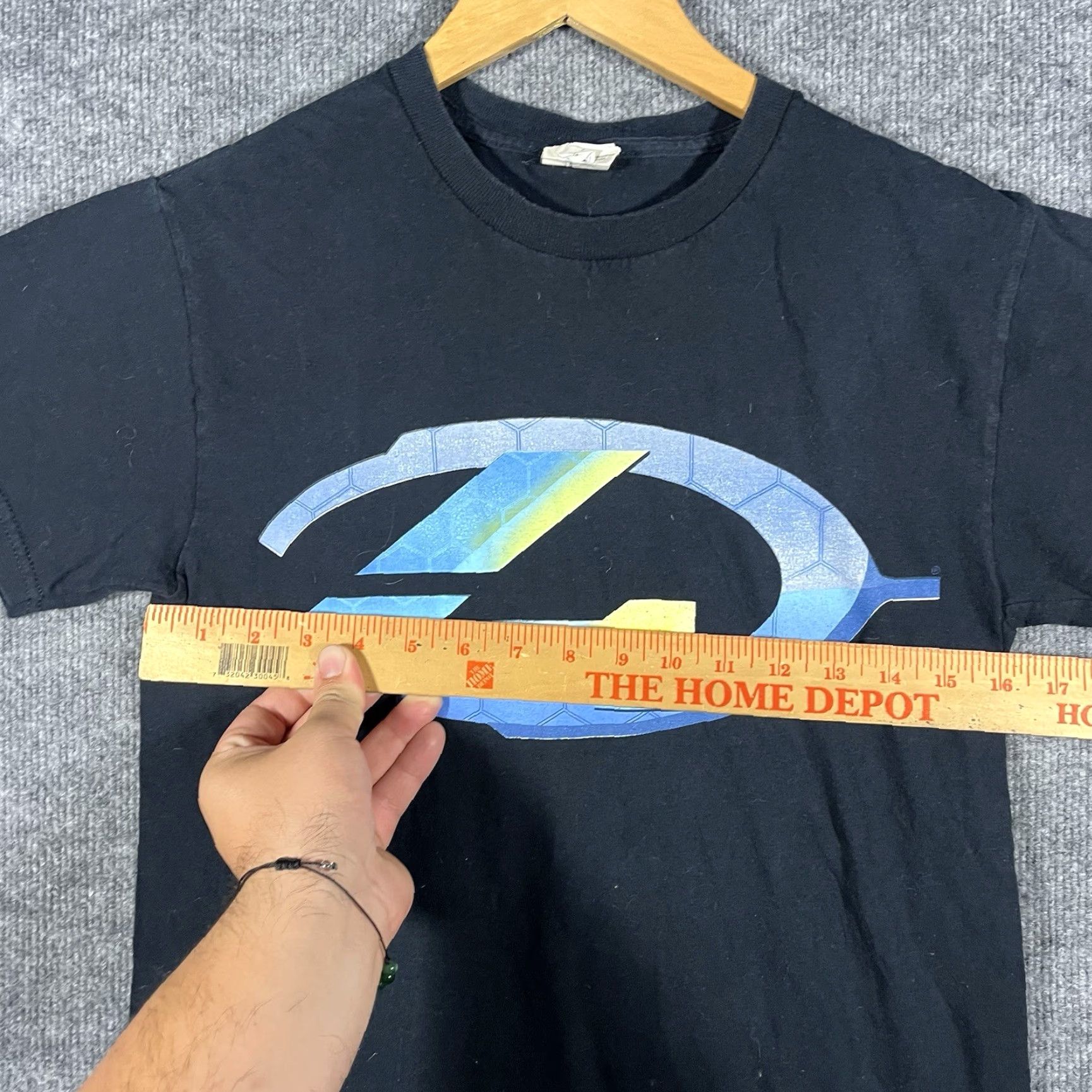 Jerzees VINTAGE HALO 4 T Shirt Mens Small Black Graphic Print Microsoft 2012 X Box Vtg Promo Shirt Men S Black Jerzees Logo Printed Classic Games Technology Size US S / EU 44-46 / 1 - 4 Thumbnail