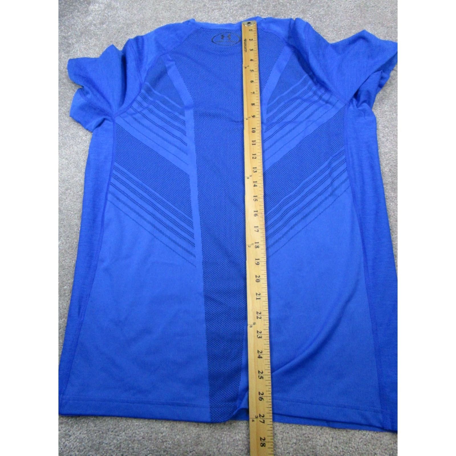 Under Armour Under Armour Shirt Mens Medium Blue HeatGear Running Pullover Size US M / EU 48-50 / 2 - 7 Thumbnail