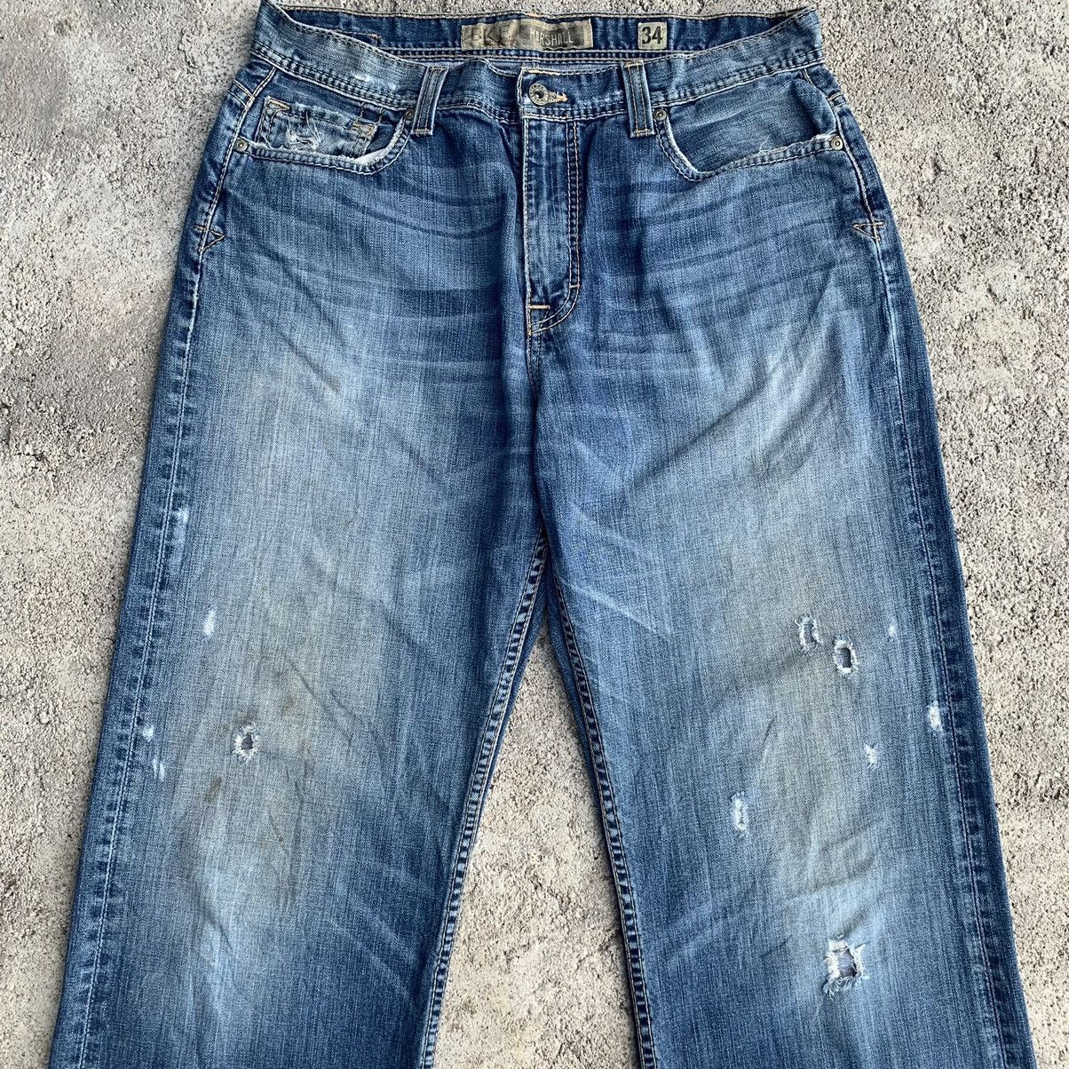 Japanese Brand Vintage BKE Bullet Shot Hole Distressed Denim W34 Size US 34 / EU 50 - 3 Thumbnail