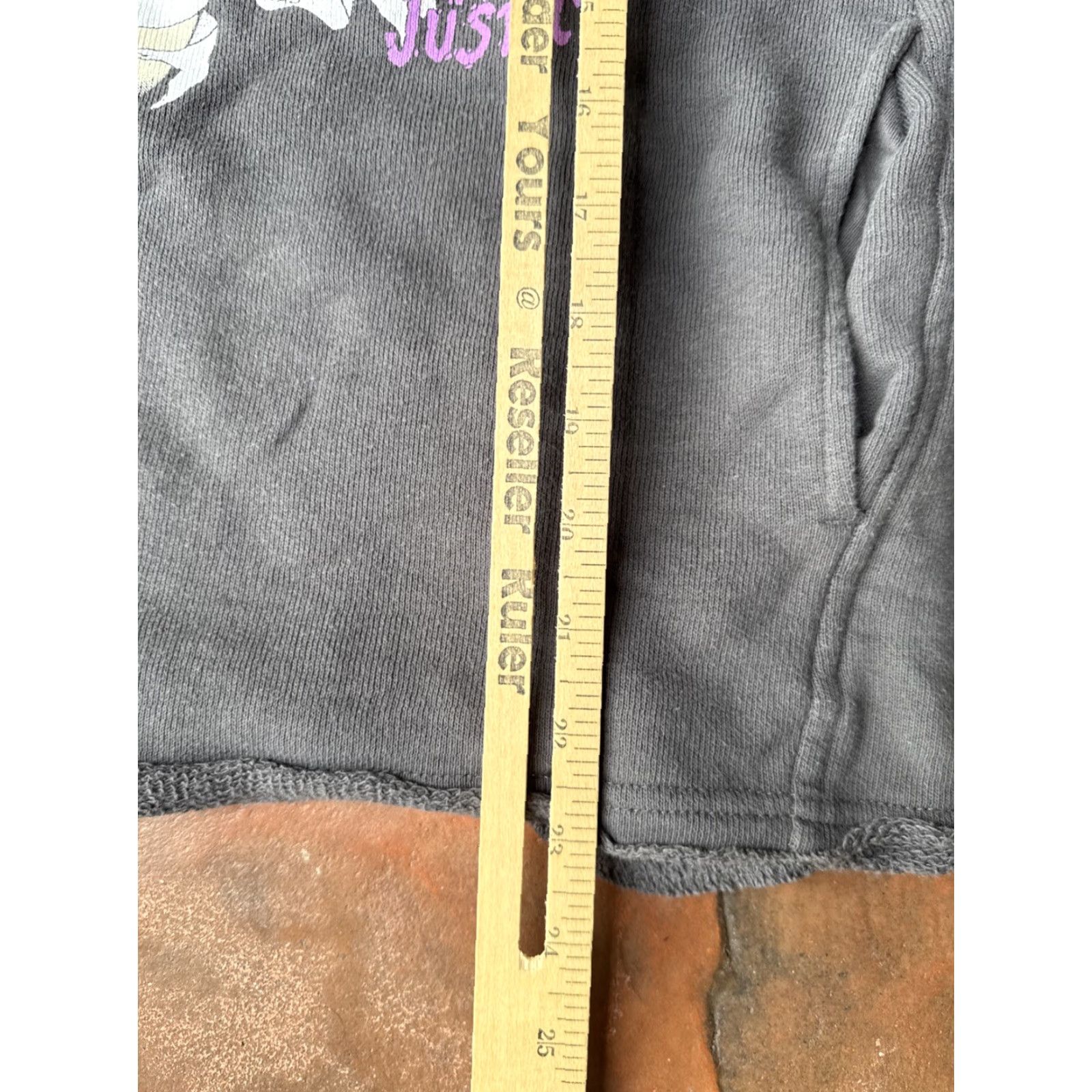 H&M VINTAGE H&M Metallica Damaged Justice Hoodie Sweatshirt Womens XS Black Raglan Logo Pullover All Seasons Graphic Print Festival Music Rock Size S / US 4 / IT 40 - 5 Thumbnail