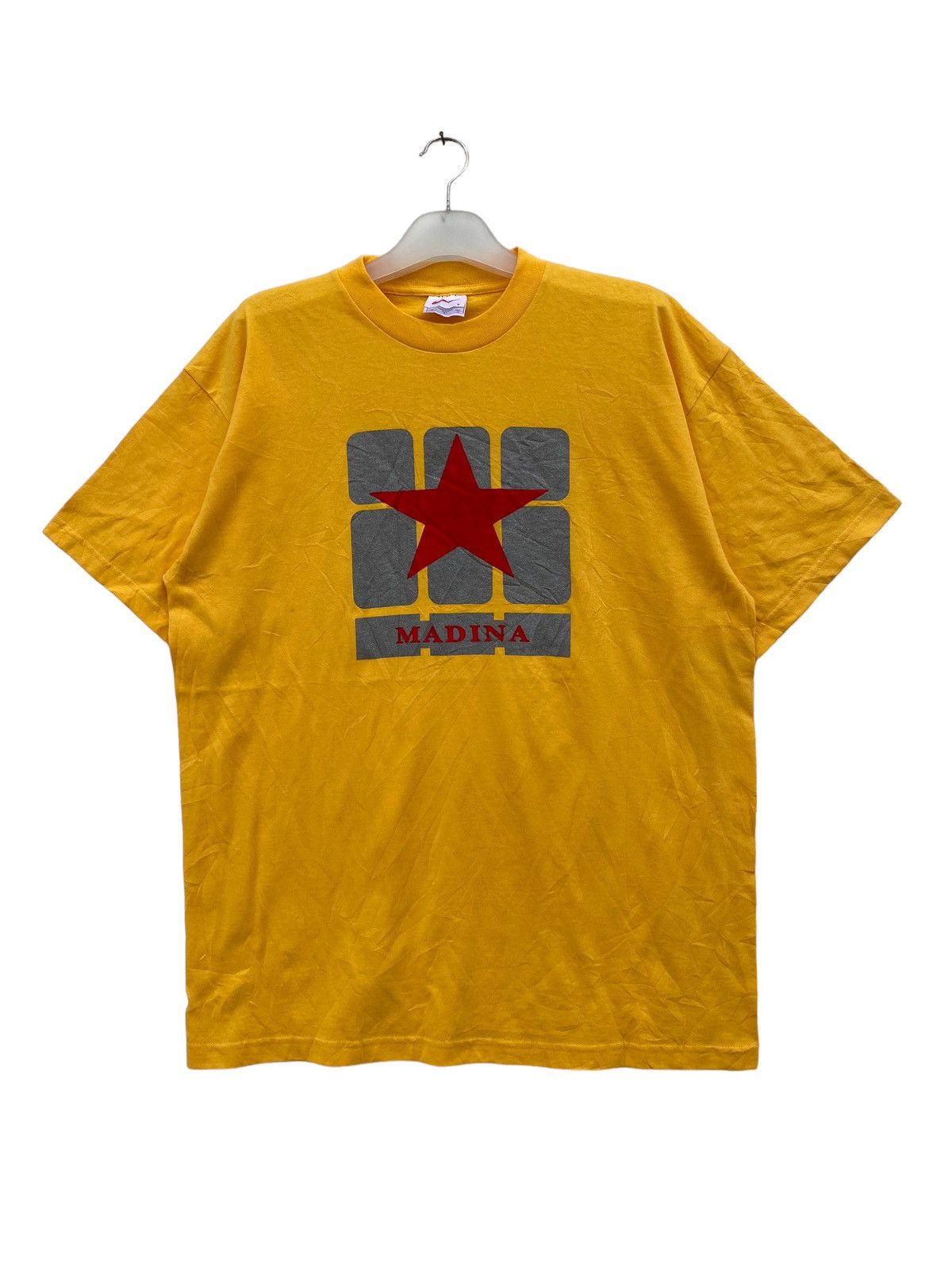 Nike Vintage Nike Madina Tees Size US L / EU 52-54 / 3 - 1 Thumbnail