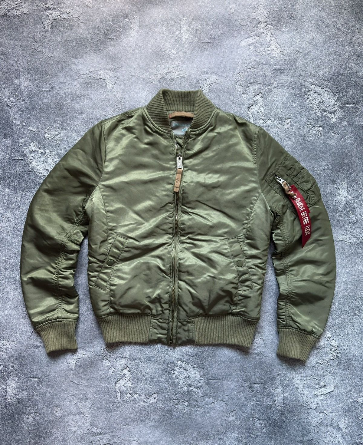 Alpha Industries Vintage Alpha Industries MA-1 Flight Military Bomber Jacket Size S / US 4 / IT 40 - 1 Thumbnail