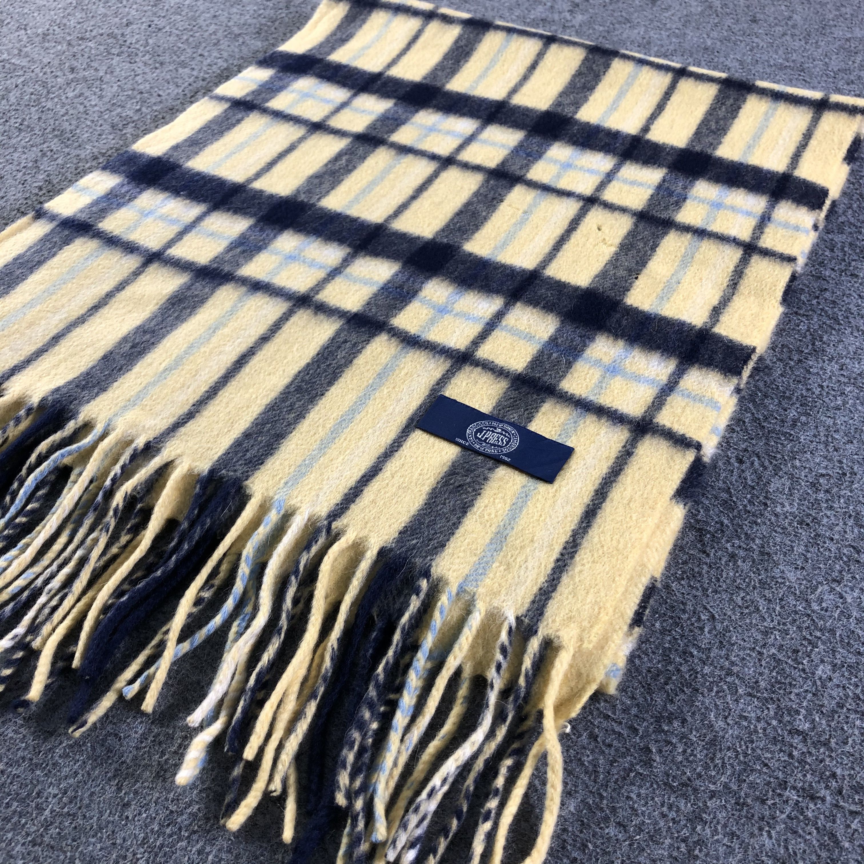 J. Press J. Press Scarf / Muffler / Neckwear Size ONE SIZE - 3 Thumbnail
