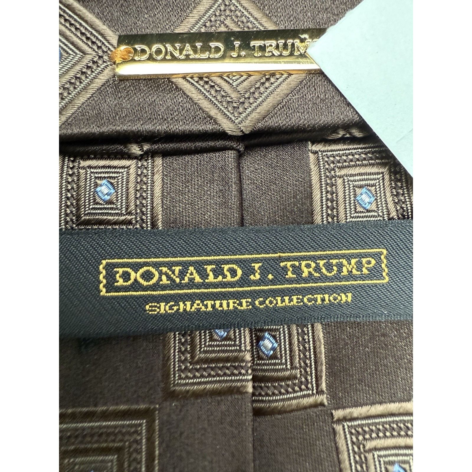 Donald Trump Donald Trump Signature Collection Neutral Brown Silk Necktie Size ONE SIZE - 4 Thumbnail