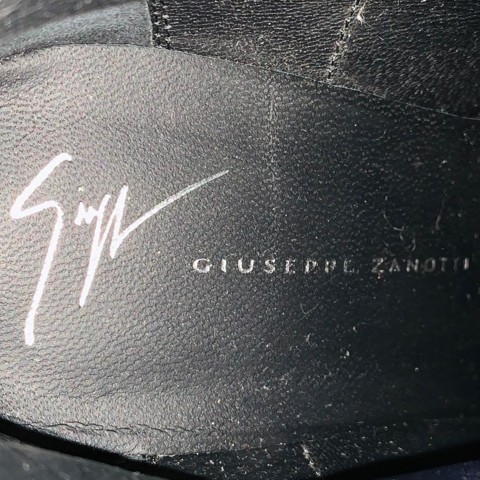 Giuseppe Zanotti GIUSEPPE ZANOTTI Silver Black Sequined Back Zip Booties Size US 7.5 / IT 37.5 - 8 Thumbnail