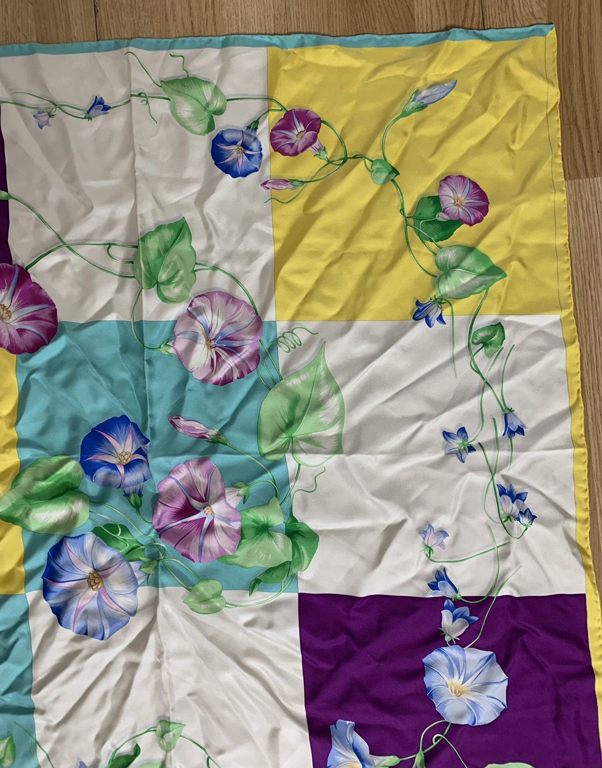 Patek Philippe Petek Philippe flower silk scarf Size ONE SIZE - 4 Thumbnail