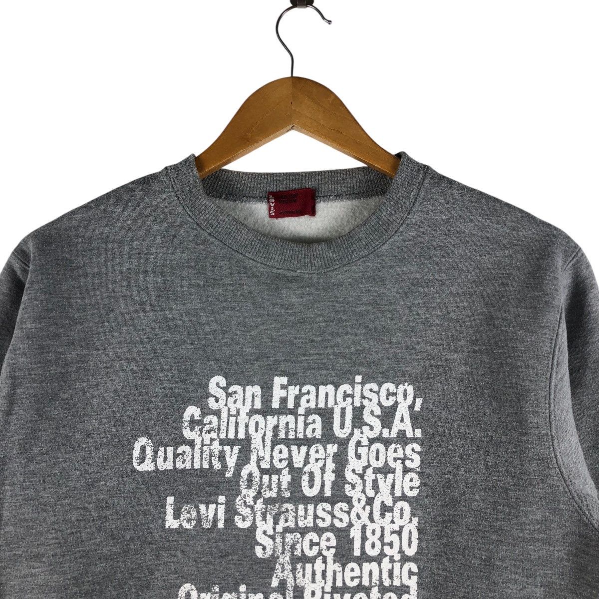Levi's Vintage LEVI’S Sweatshirt Big Logo Pullover Jumper Size US M / EU 48-50 / 2 - 2 Thumbnail