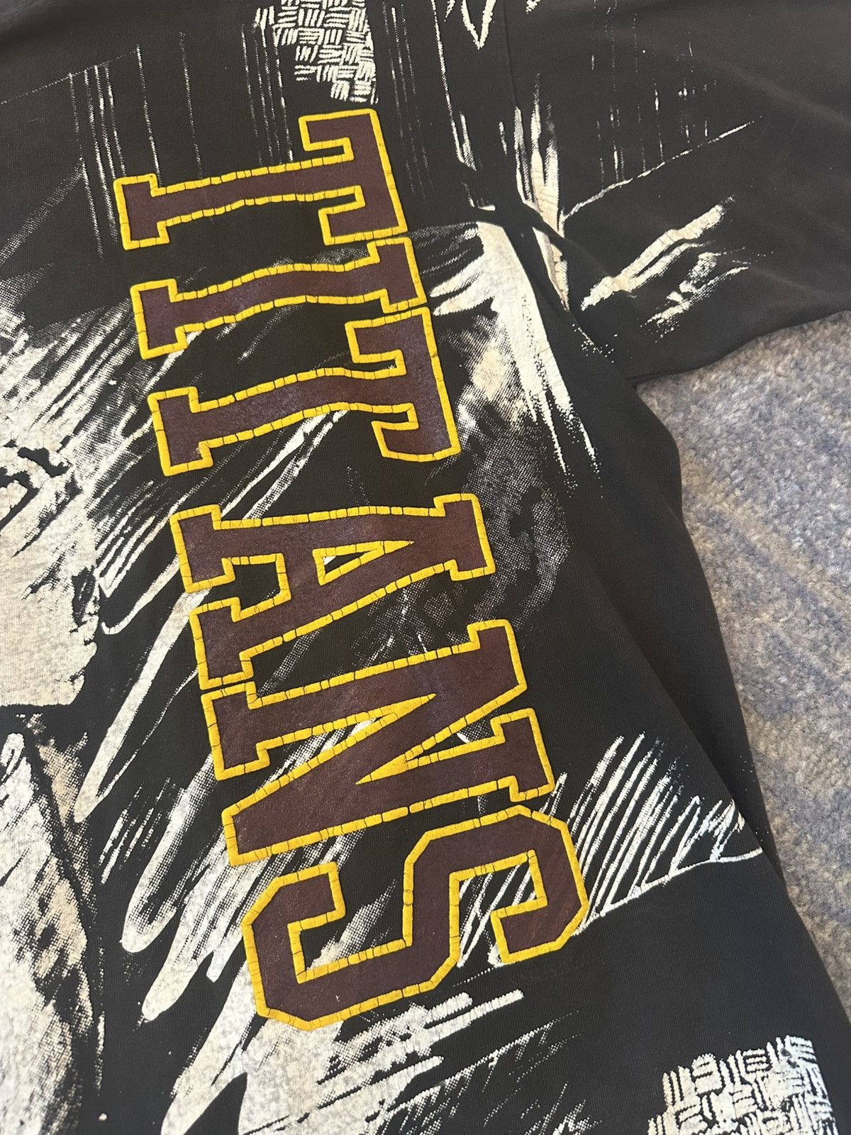 Hanes TITANS AOP VINTAGE Size US XL / EU 56 / 4 - 3 Thumbnail