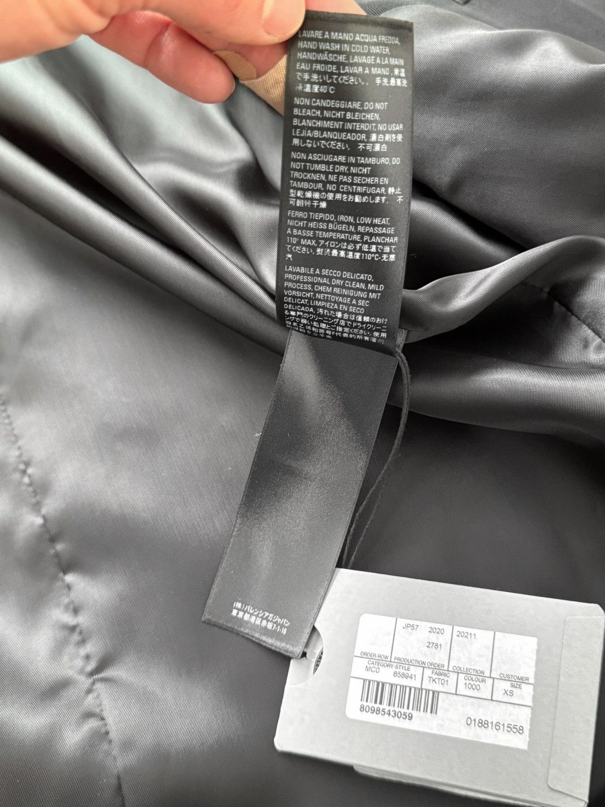 Balenciaga Heavy Triacetate Shirt Collar Oversized Blazer Size US XS / EU 42 / 0 - 10 Thumbnail