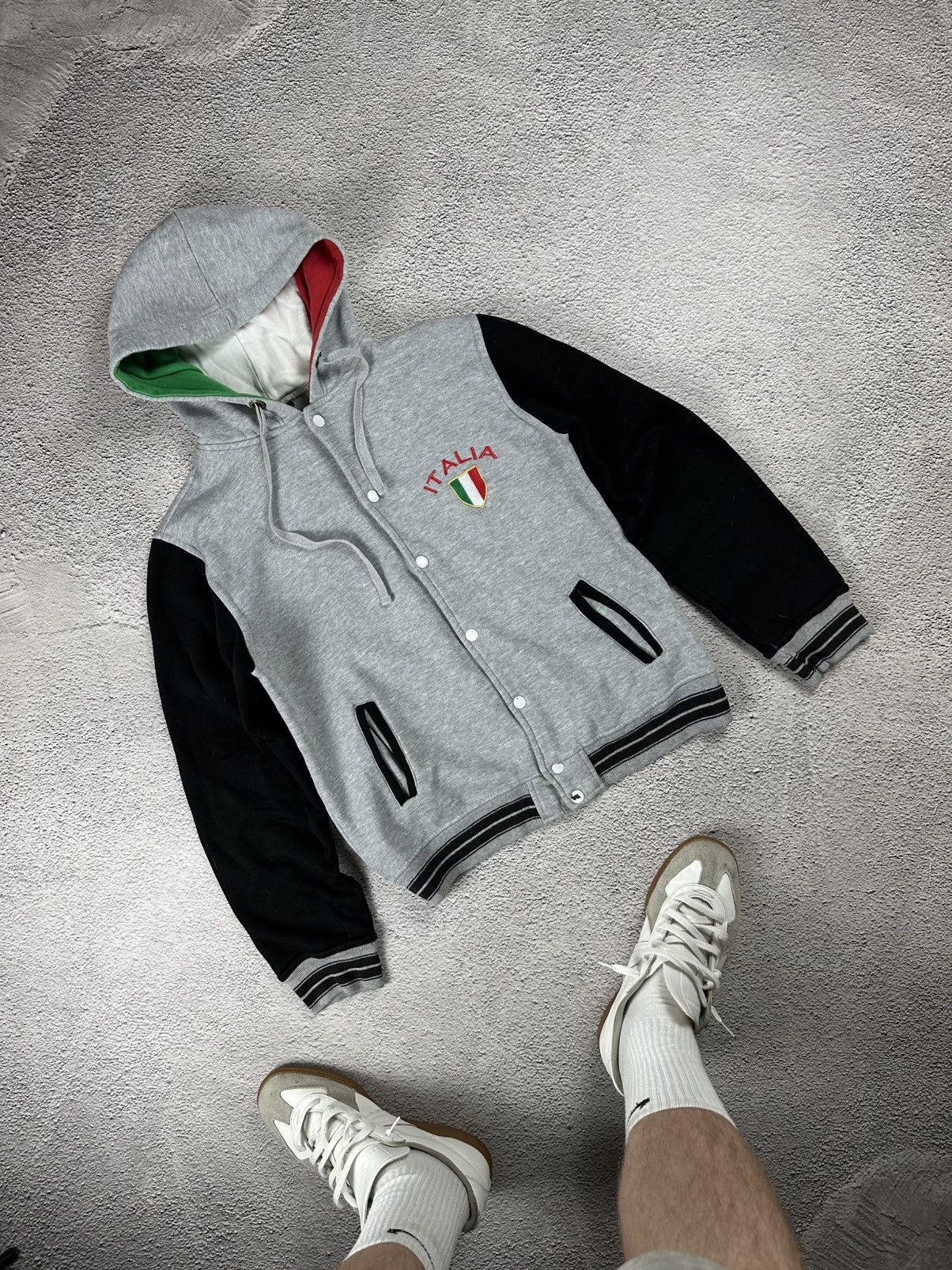 Japanese Brand Italia Full Zip Hoodie Y2K Soccer Jersey Blockcore Style Size US M / EU 48-50 / 2 - 1 Thumbnail