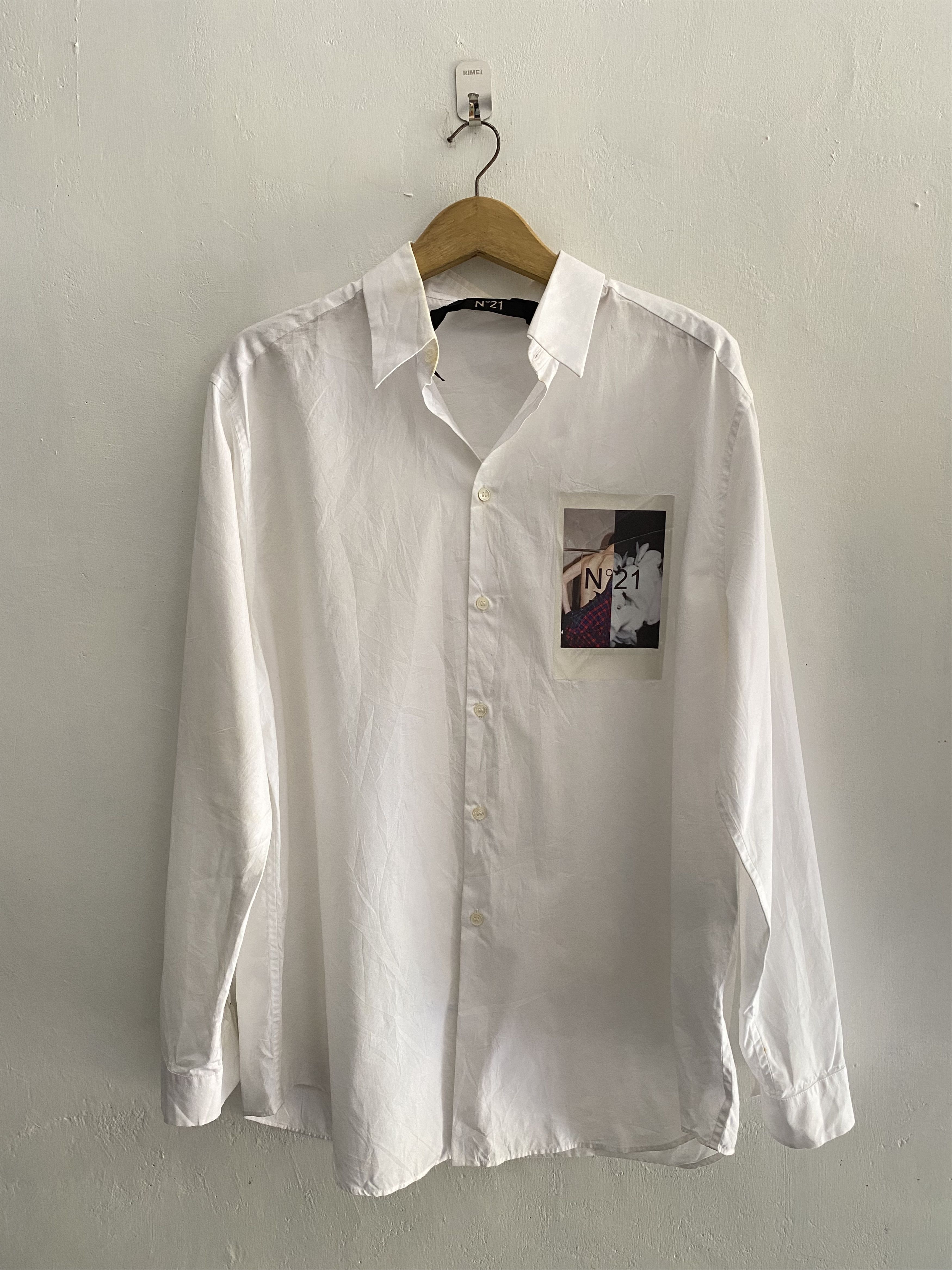 No. 21 SS18 Photographic print shirts Size US M / EU 48-50 / 2 - 1 Thumbnail