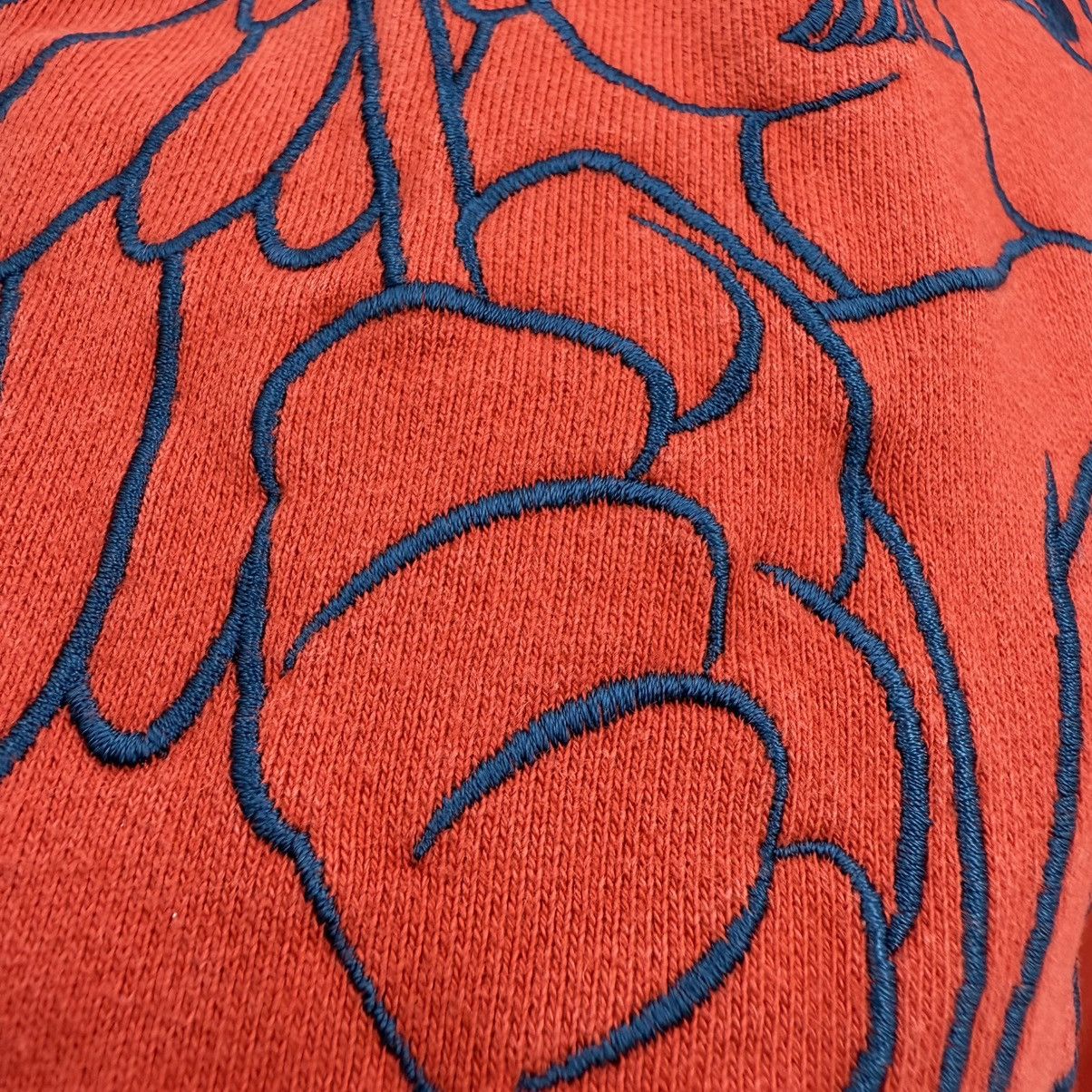 Other Red Taze Sweatshirt with unique Graphic Size US L / EU 52-54 / 3 - 2 Thumbnail