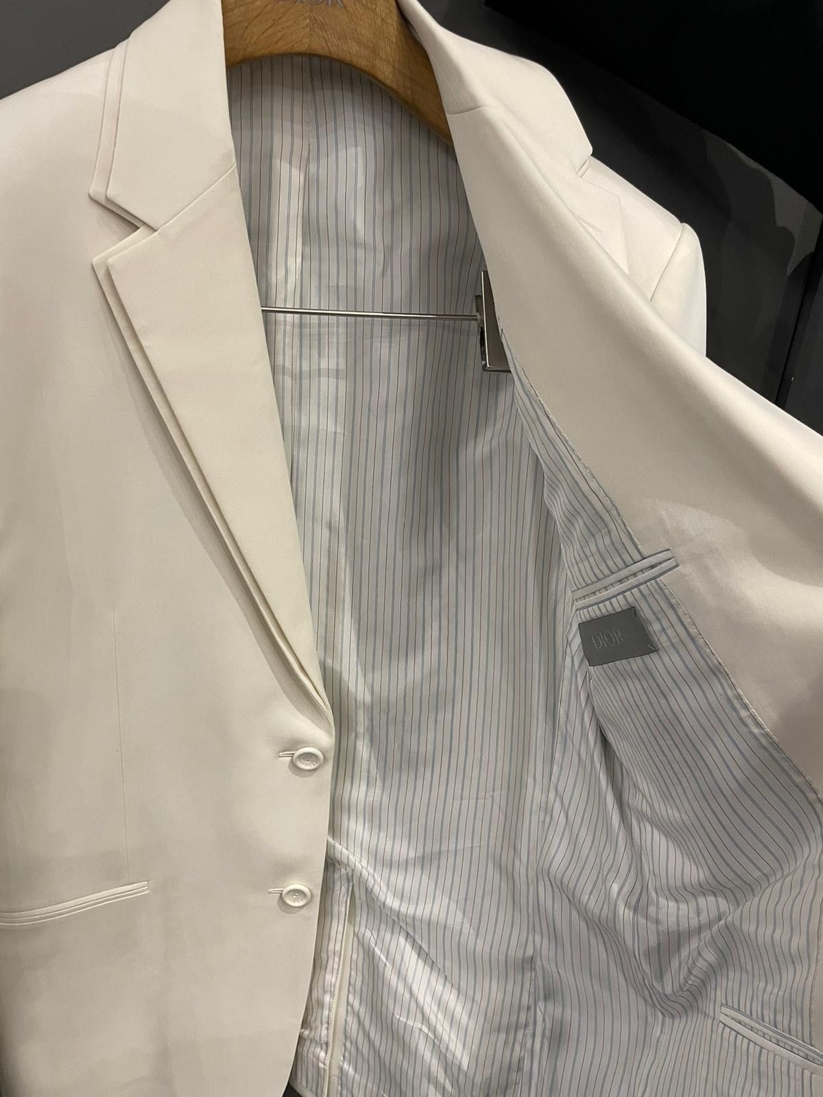 Dior o1w1db10624 Blazer in White Size US S / EU 44-46 / 1 - 4 Thumbnail