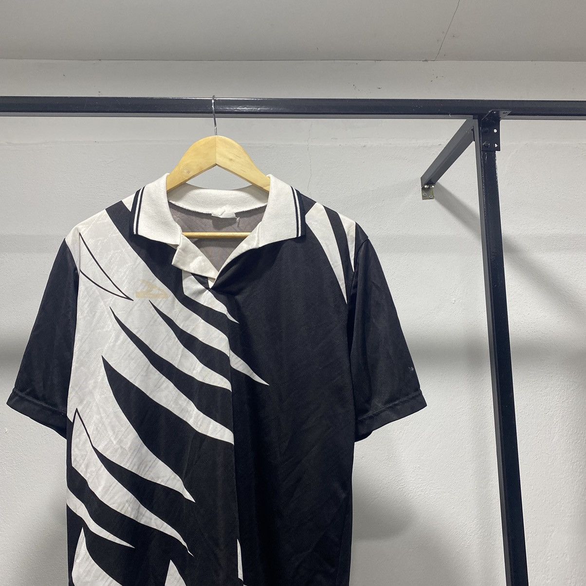 Vintage Sick☠️ Unbrand Tiger Stripes Jersey 90s Size US M / EU 48-50 / 2 - 2 Thumbnail