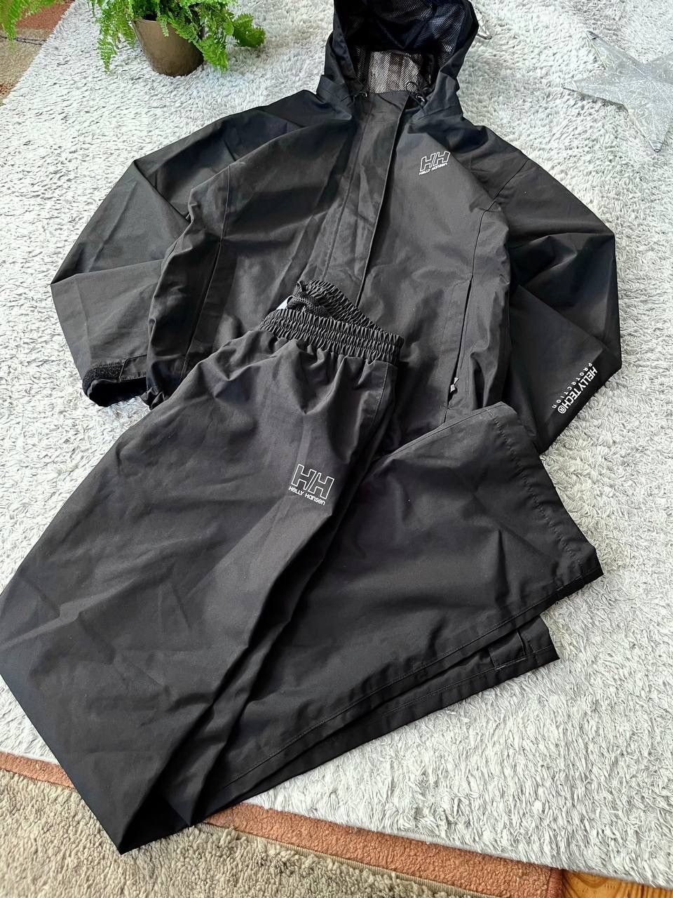 Helly Hansen Helly Hansen Suit Jacket Pants Gorpcore Outdoor Logo Size US M / EU 48-50 / 2 - 3 Thumbnail