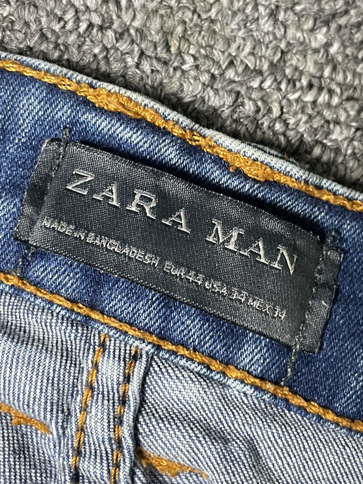 Designer × Vintage × Zara Vintage ZARA Men’s Ripped Jeans (91) Size US 33 - 7 Thumbnail