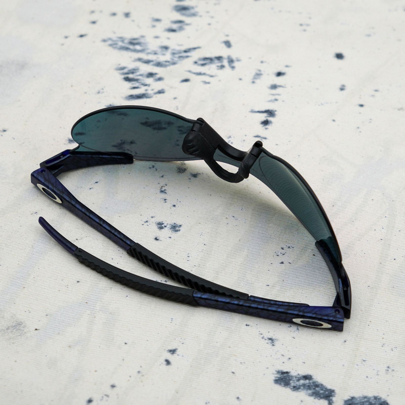 Oakley Iconic 90s oakley iridium mirrored sport logo sunglasses Size ONE SIZE - 7 Thumbnail