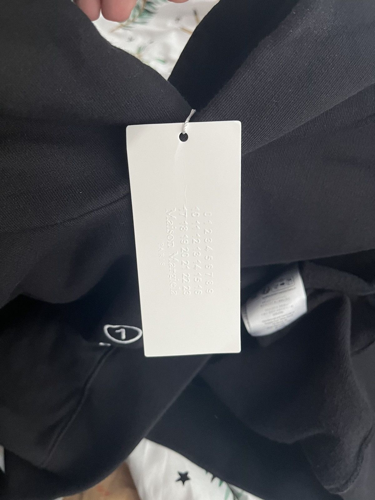 Maison Margiela Maison Margiela hoodie black oversize Size US L / EU 52-54 / 3 - 7 Thumbnail