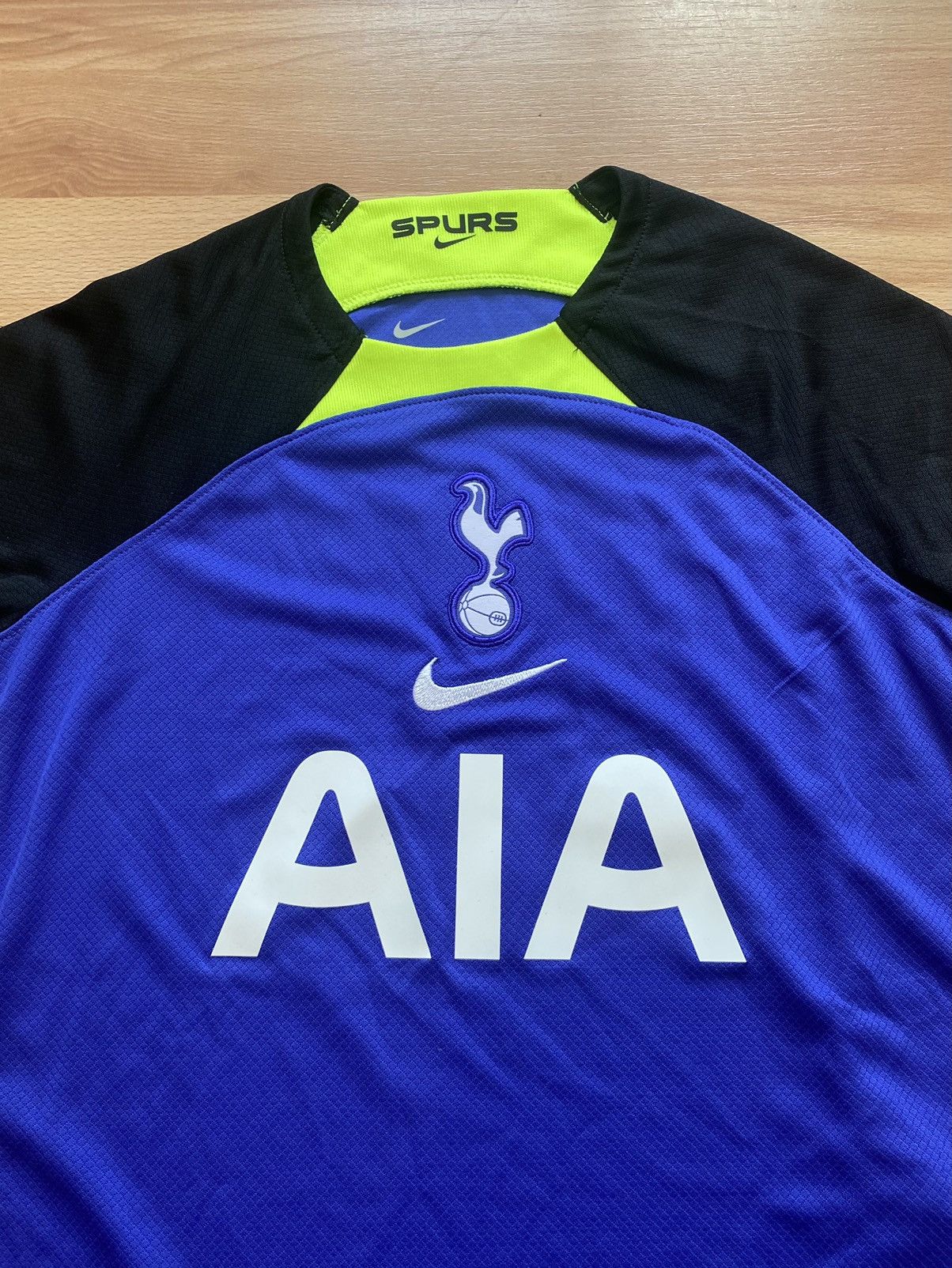 Nike Nike Tottenham Hotspur 22/23 Youth KidsJersey DJ7875-431 Size US XXS / EU 40 - 2 Thumbnail