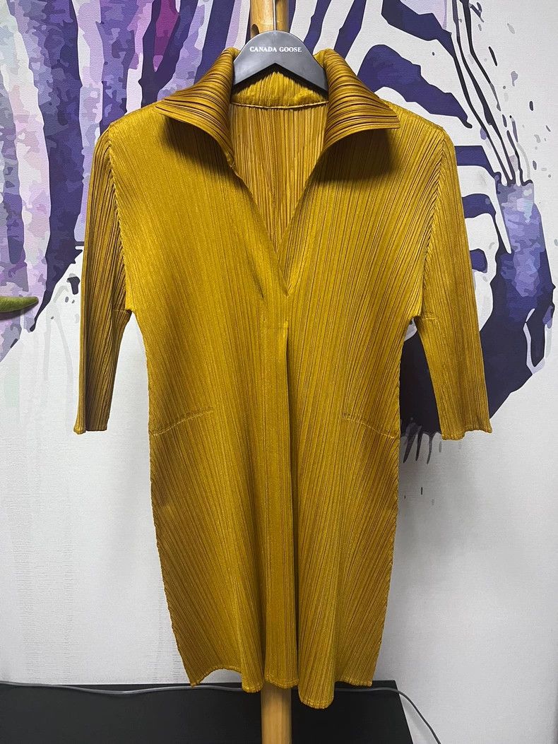 Issey Miyake issey miyake size:3 Yellow pleated coat Size XXS / US 00 / IT 34 - 1 Thumbnail