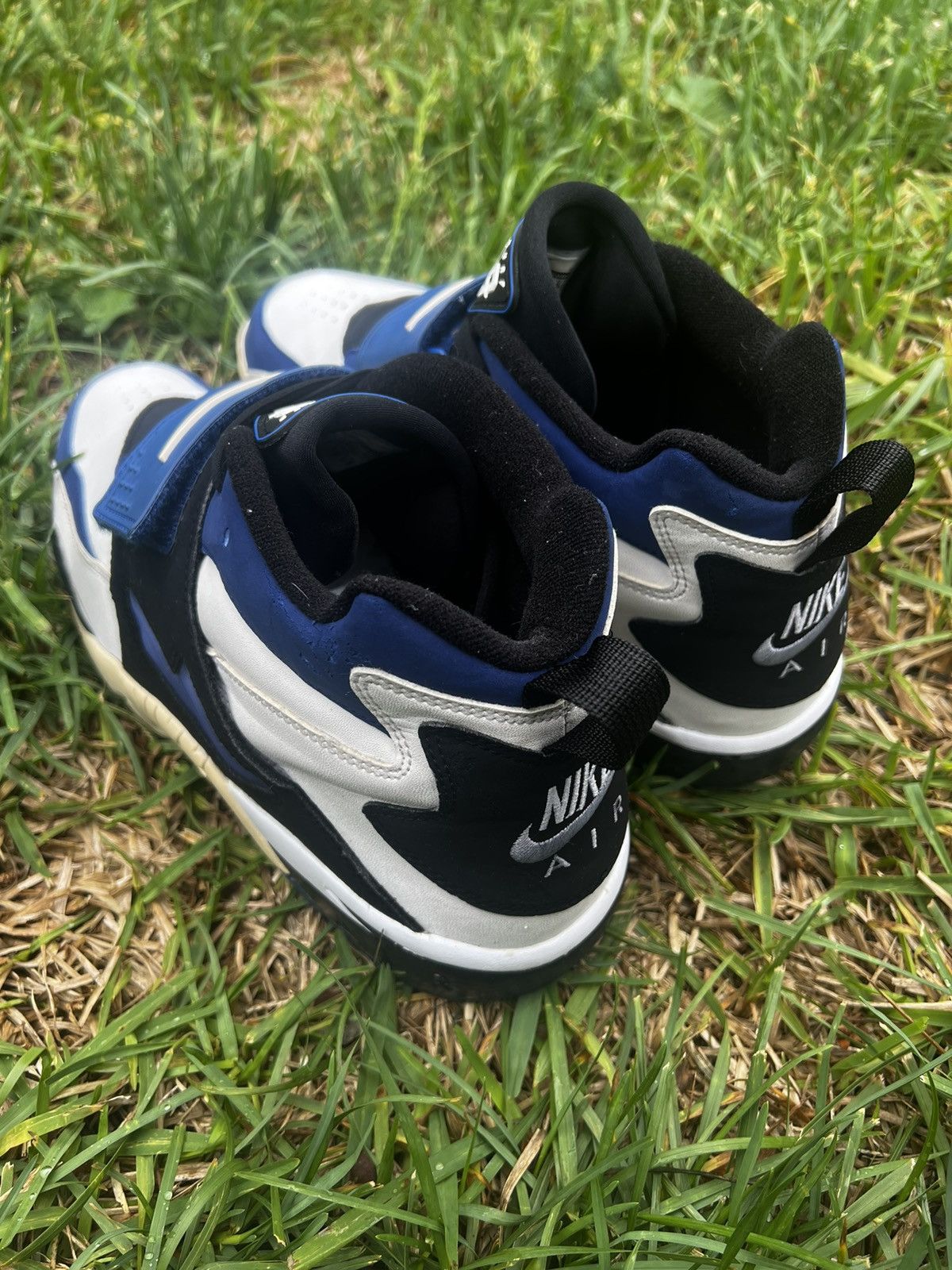 Nike RARE Nike Air Max Diamond Turf Size 12 Royal Blue shoes Size US 12 / EU 45 - 5 Thumbnail
