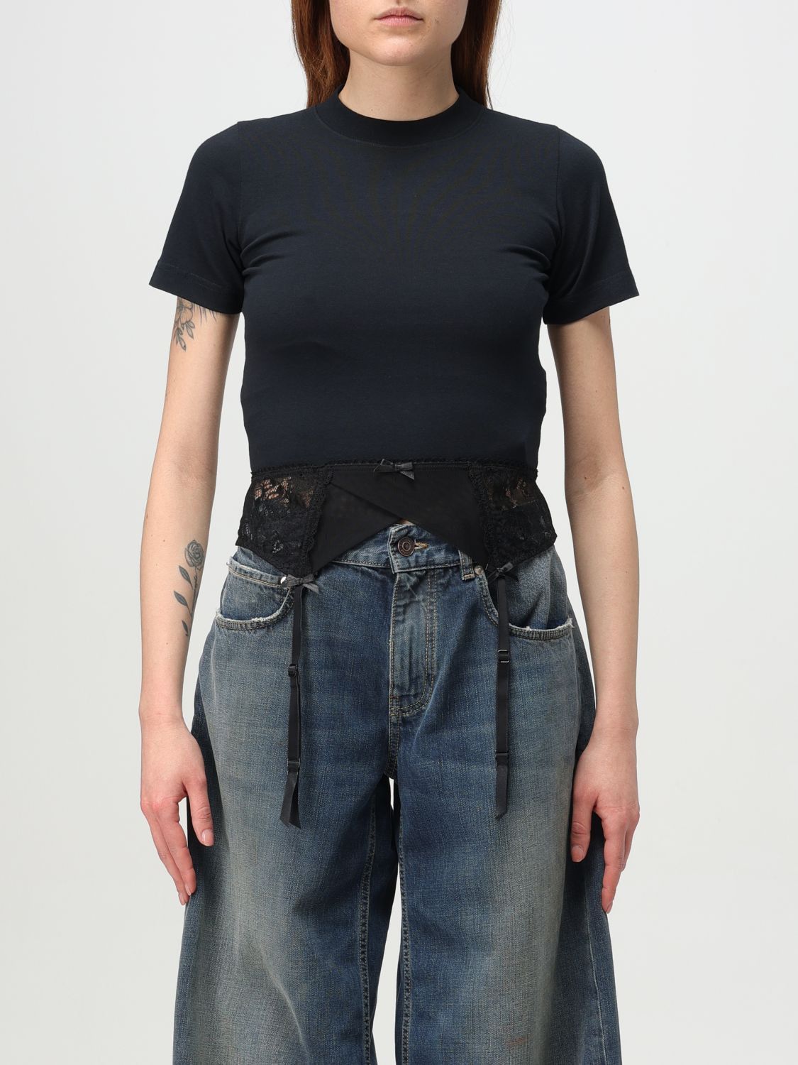 Balenciaga Balenciaga T-Shirt Woman Black Size S / US 4 / IT 40 - 1 Thumbnail