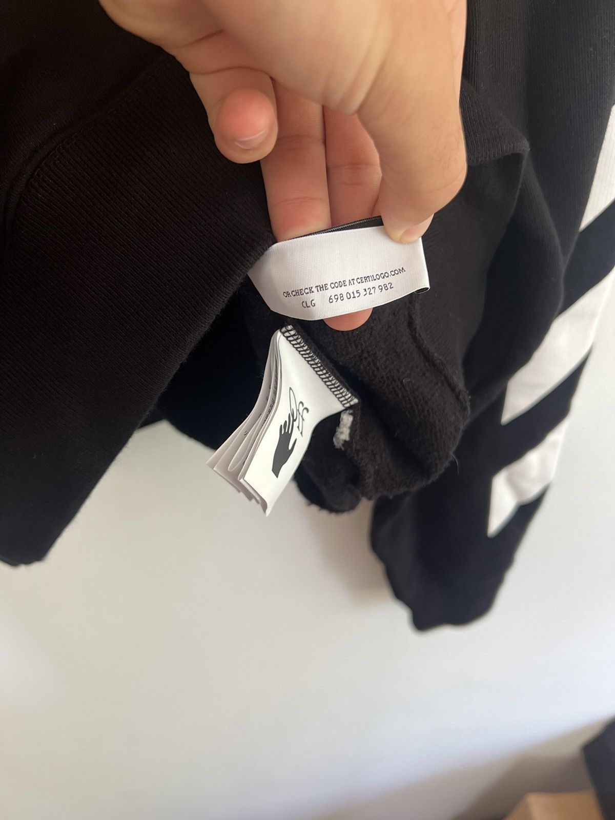 Off-White Off white Caravaggio print Logo hoodie Size US S / EU 44-46 / 1 - 13 Thumbnail